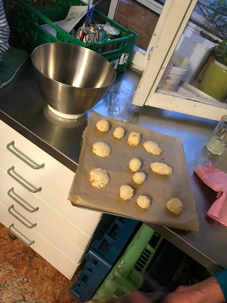 Bild ohne Beschreibung Bild ohne Beschreibung