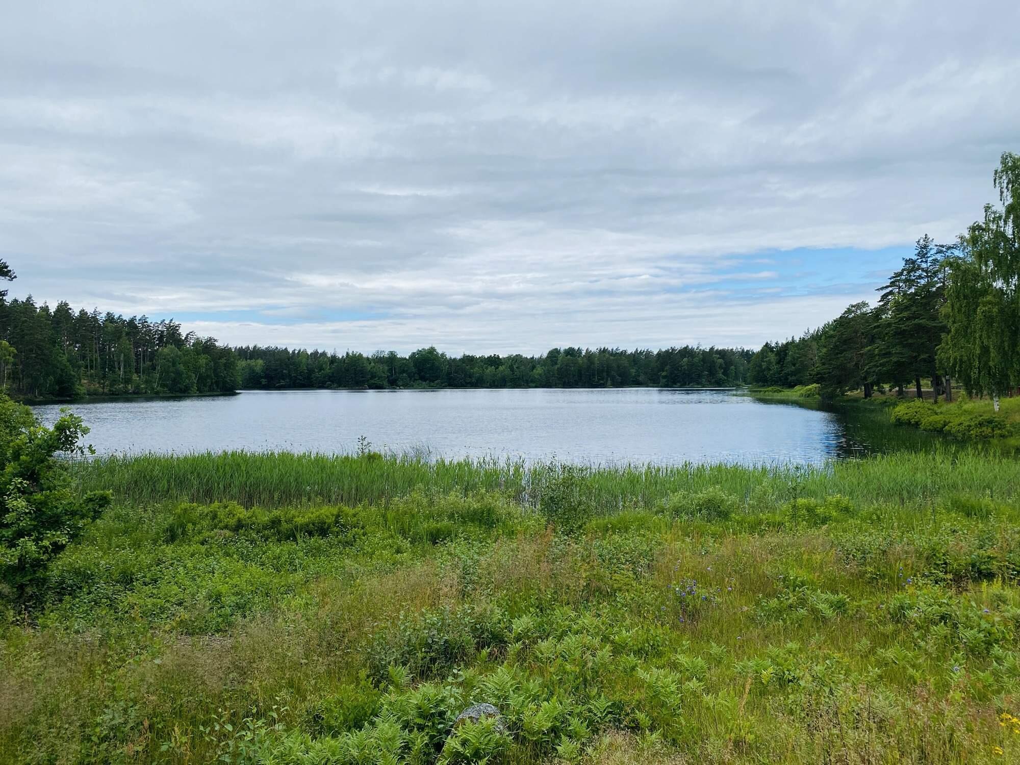 Bild ohne Beschreibung Bild ohne Beschreibung