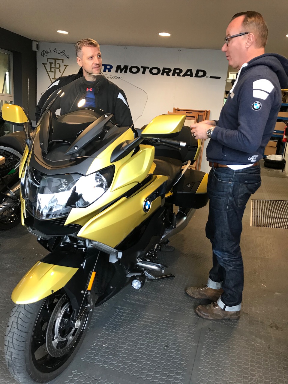 Bild ohne Beschreibung Bild ohne Beschreibung