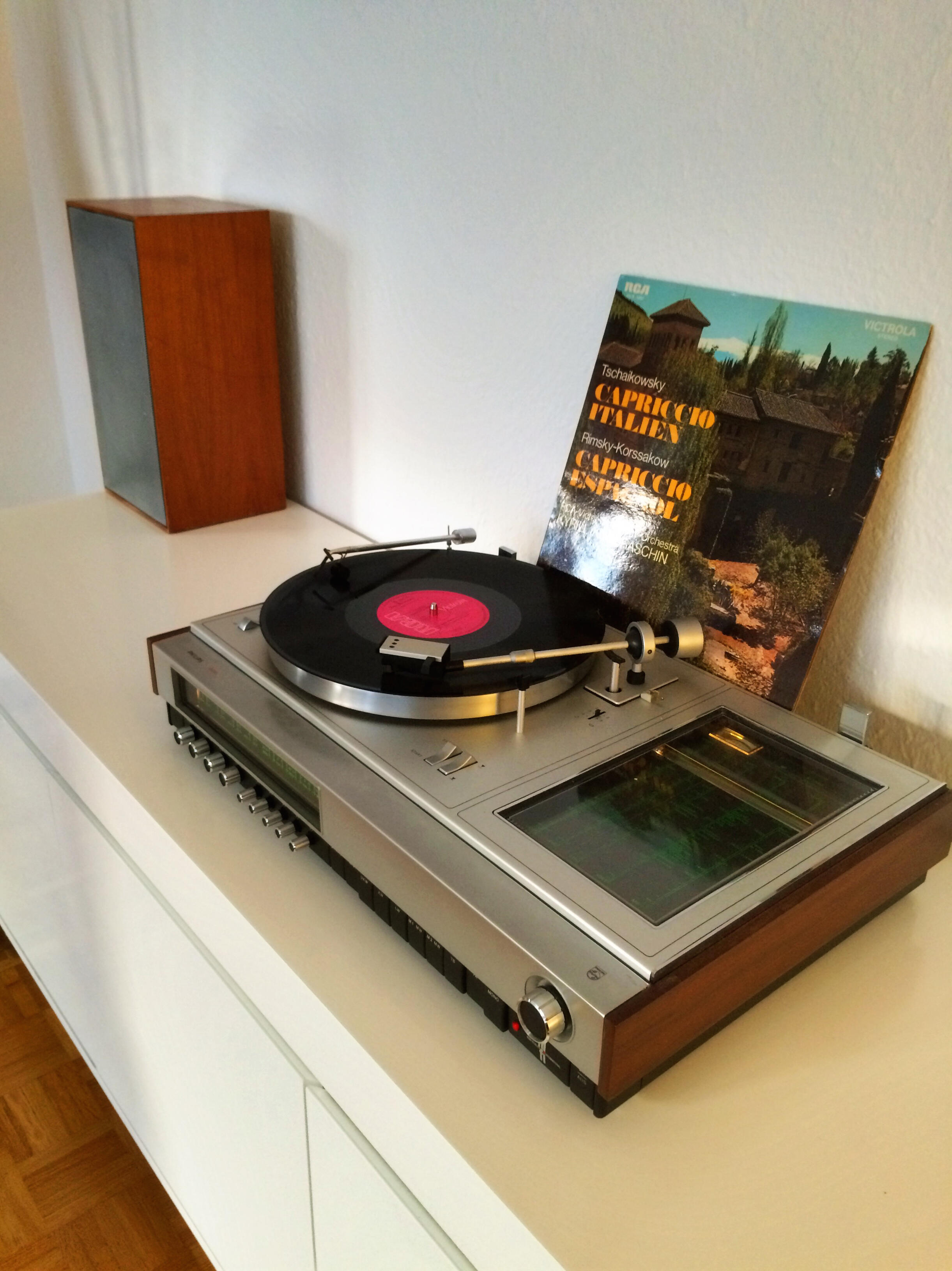 Bild ohne Beschreibung Bild ohne Beschreibung