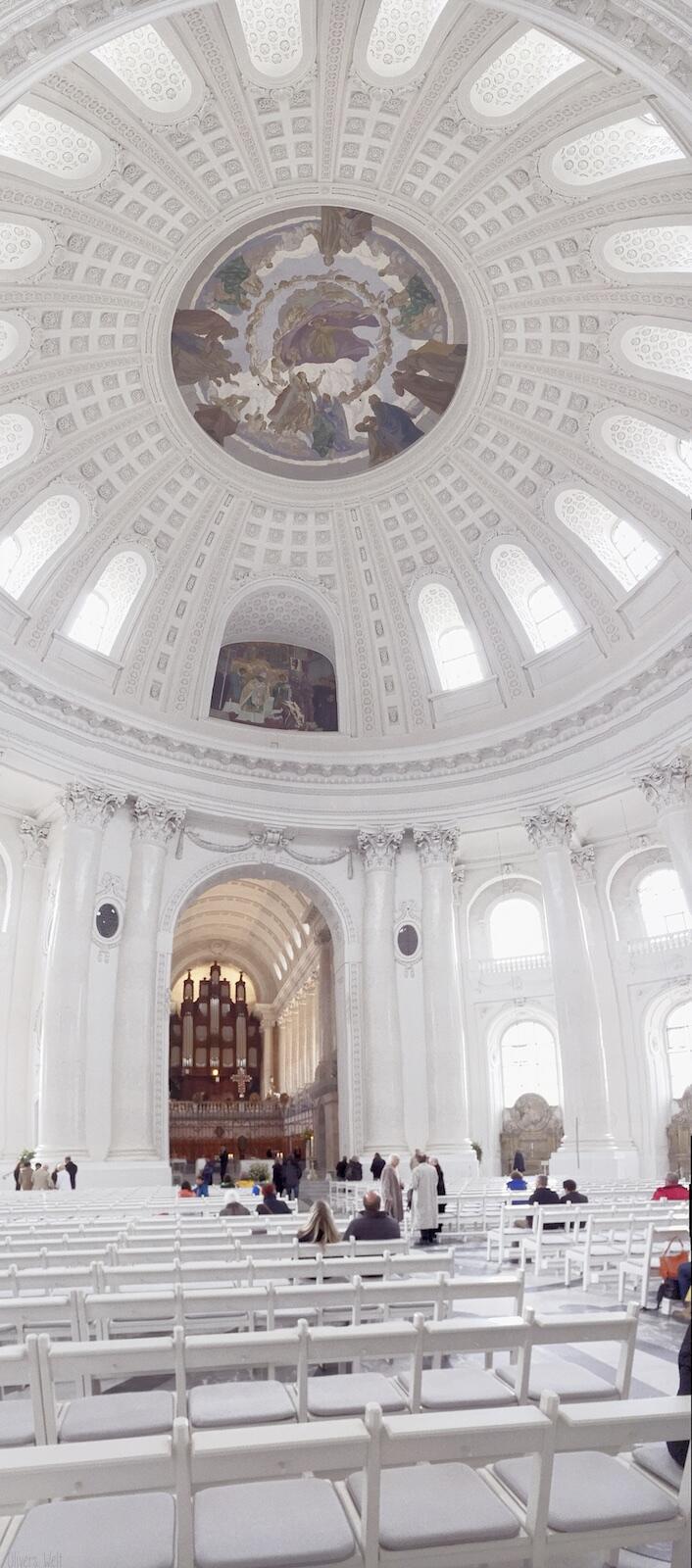 Bild ohne Beschreibung