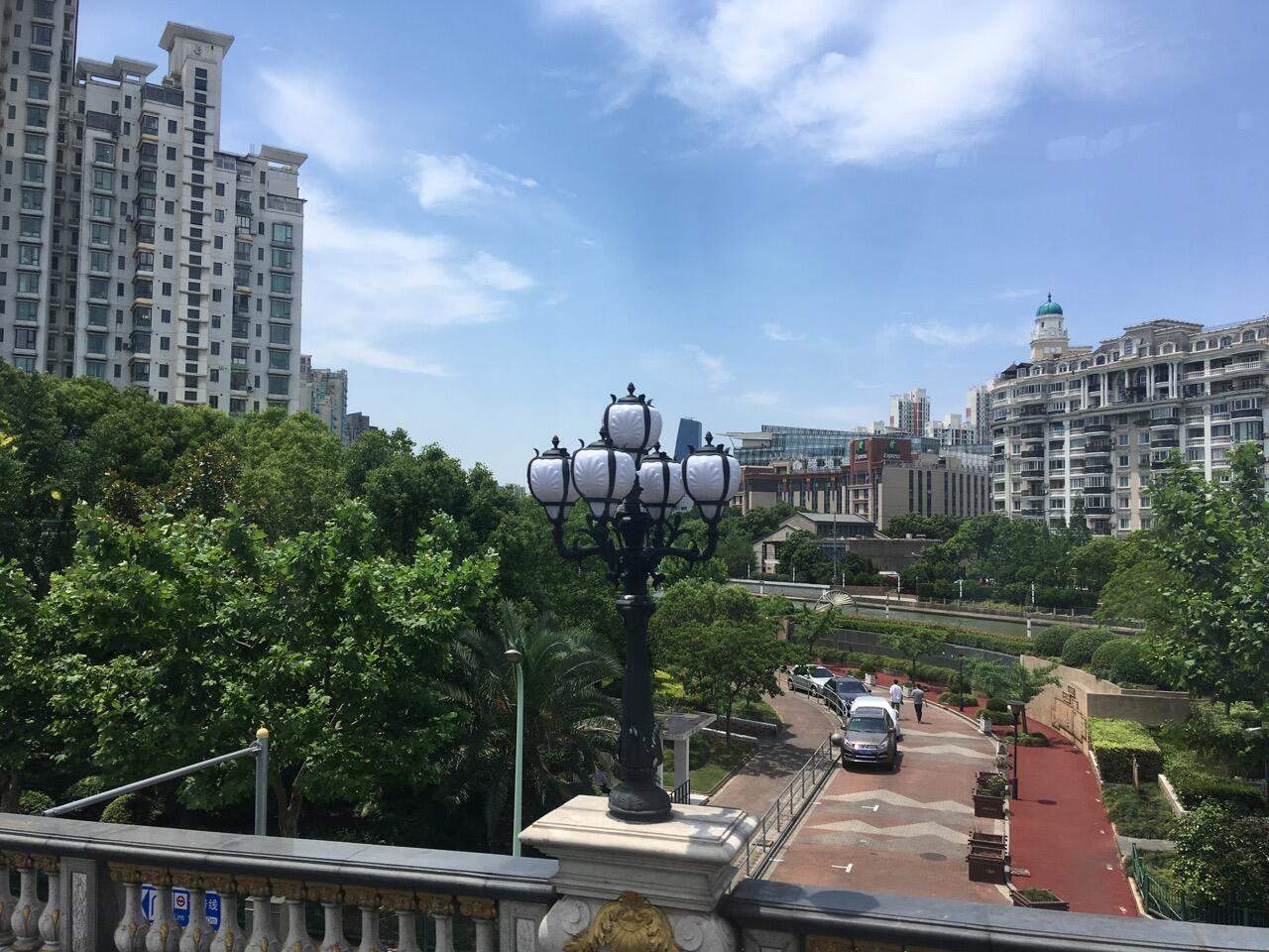 Bild ohne Beschreibung