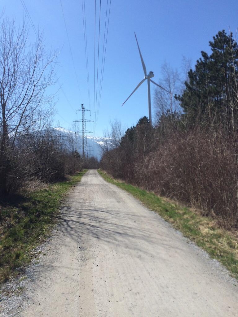 Bild ohne Beschreibung Bild ohne Beschreibung