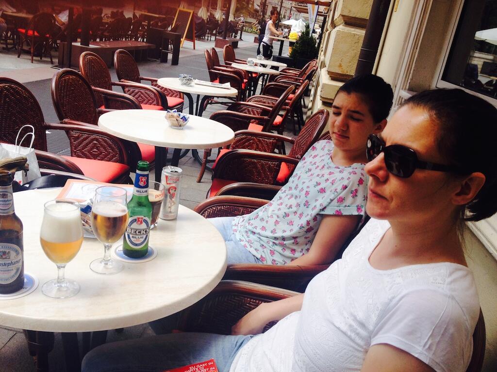 Bild ohne Beschreibung Bild ohne Beschreibung