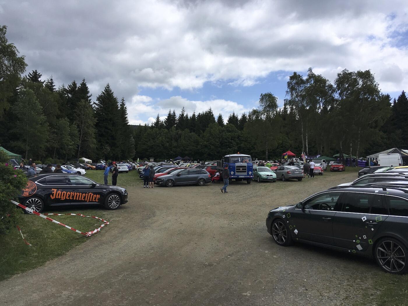 Bild ohne Beschreibung Bild ohne Beschreibung