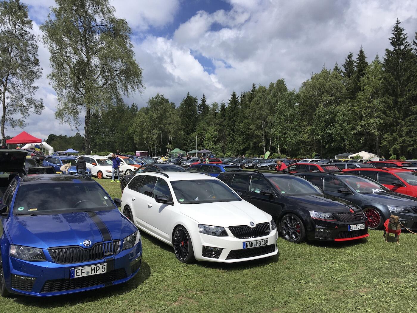 Bild ohne Beschreibung Bild ohne Beschreibung