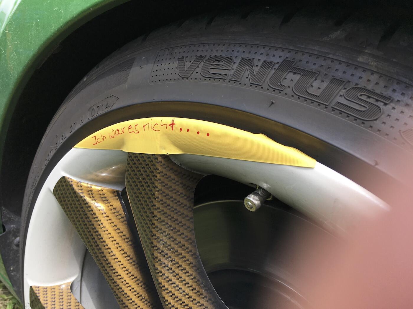 Bild ohne Beschreibung Bild ohne Beschreibung