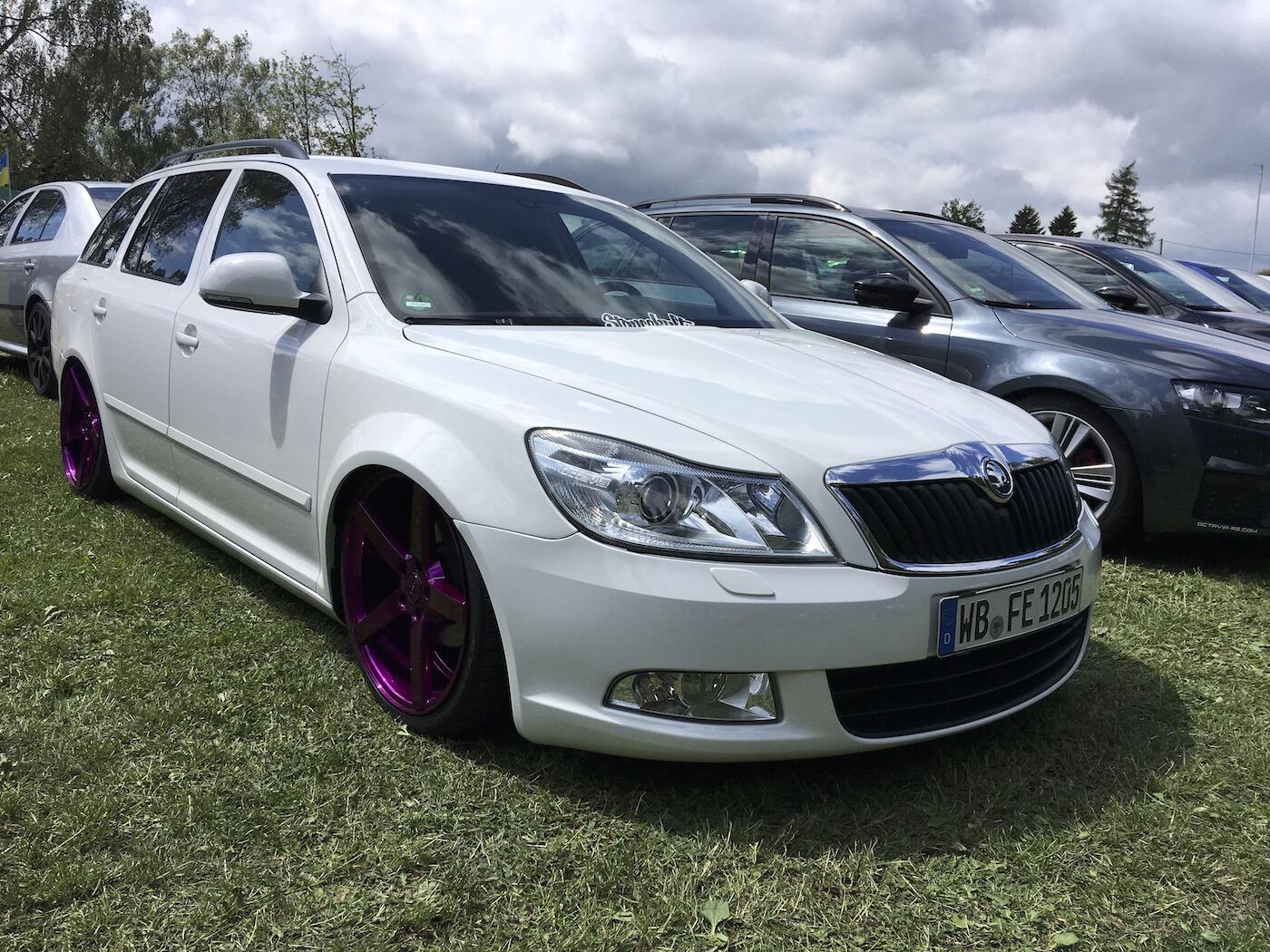 Bild ohne Beschreibung Bild ohne Beschreibung