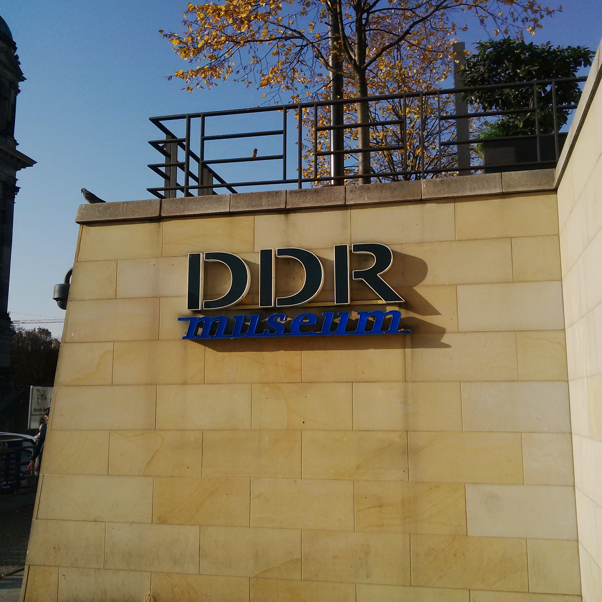 Bild ohne Beschreibung Bild ohne Beschreibung