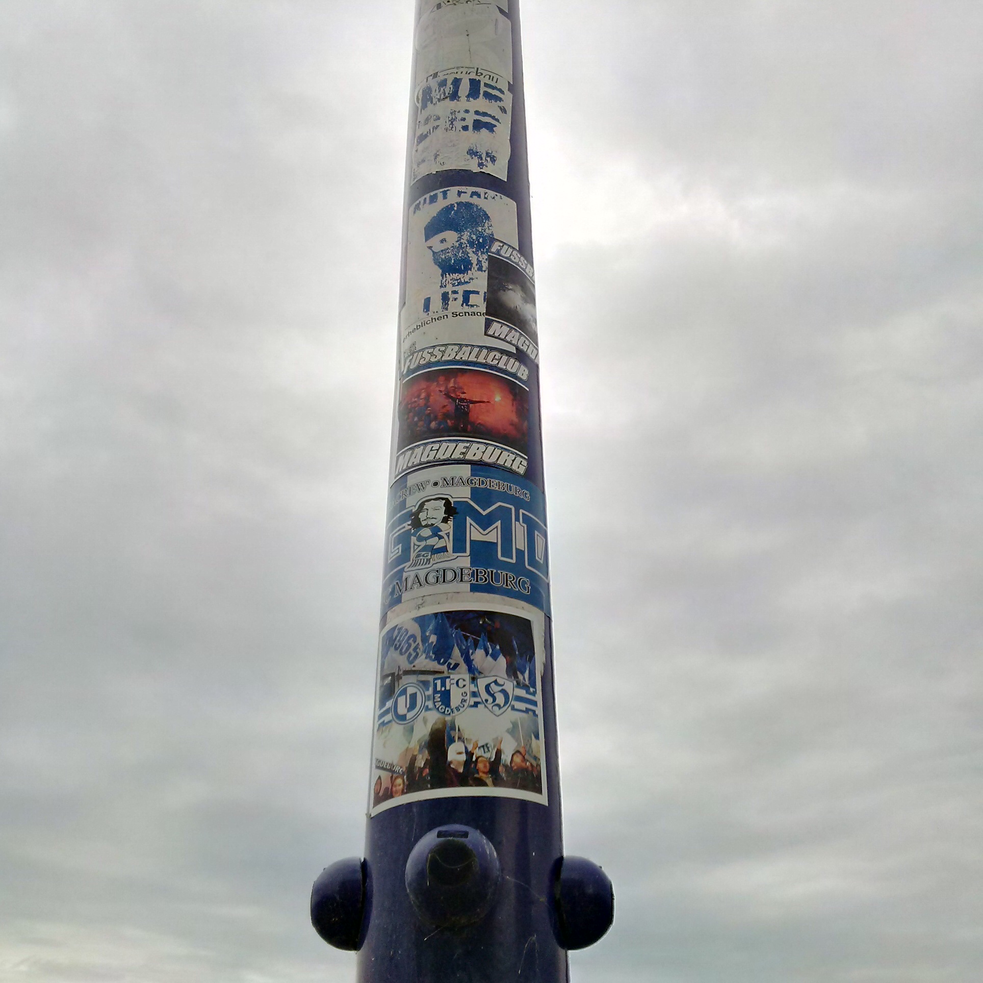 Bild ohne Beschreibung Bild ohne Beschreibung