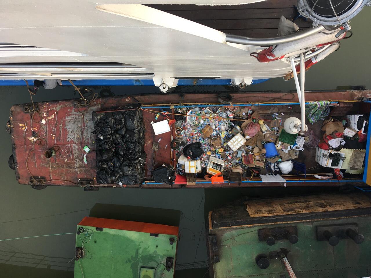 Bild ohne Beschreibung