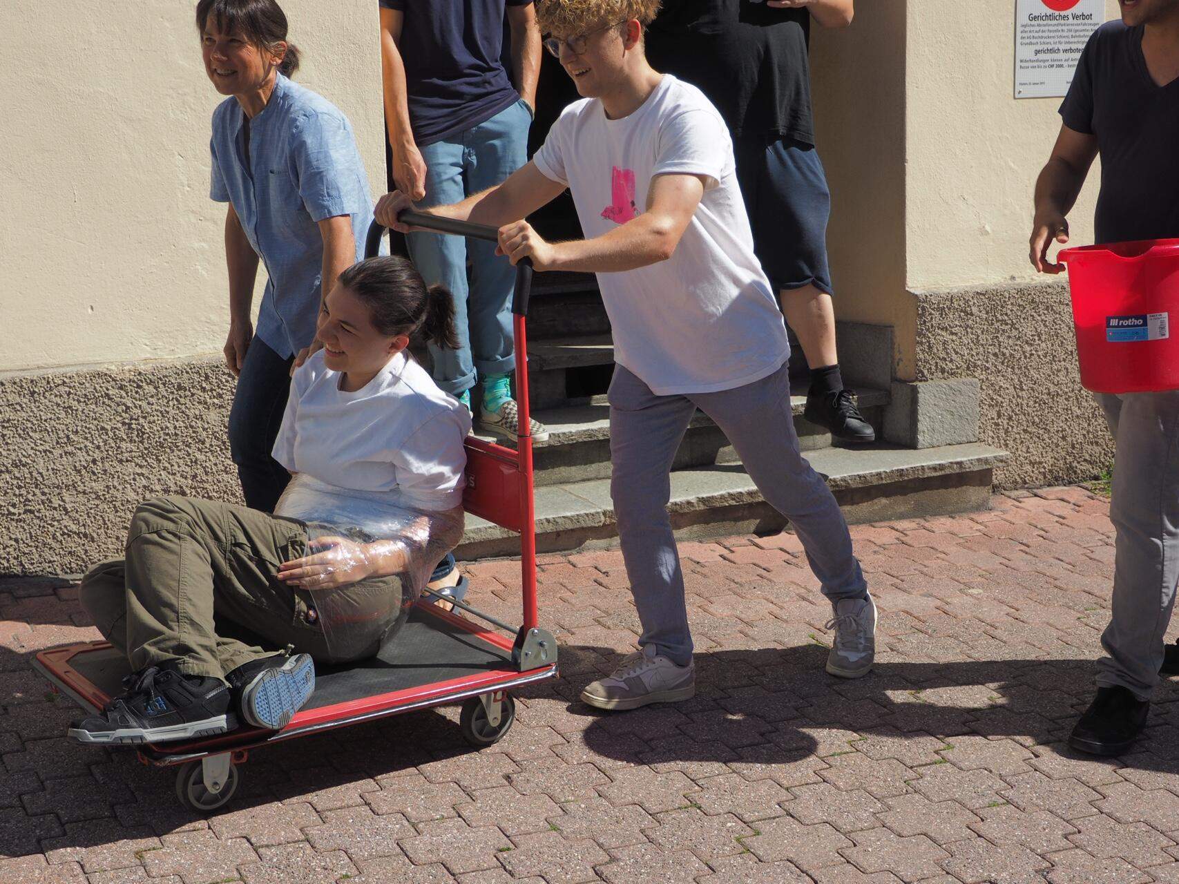 Bild ohne Beschreibung