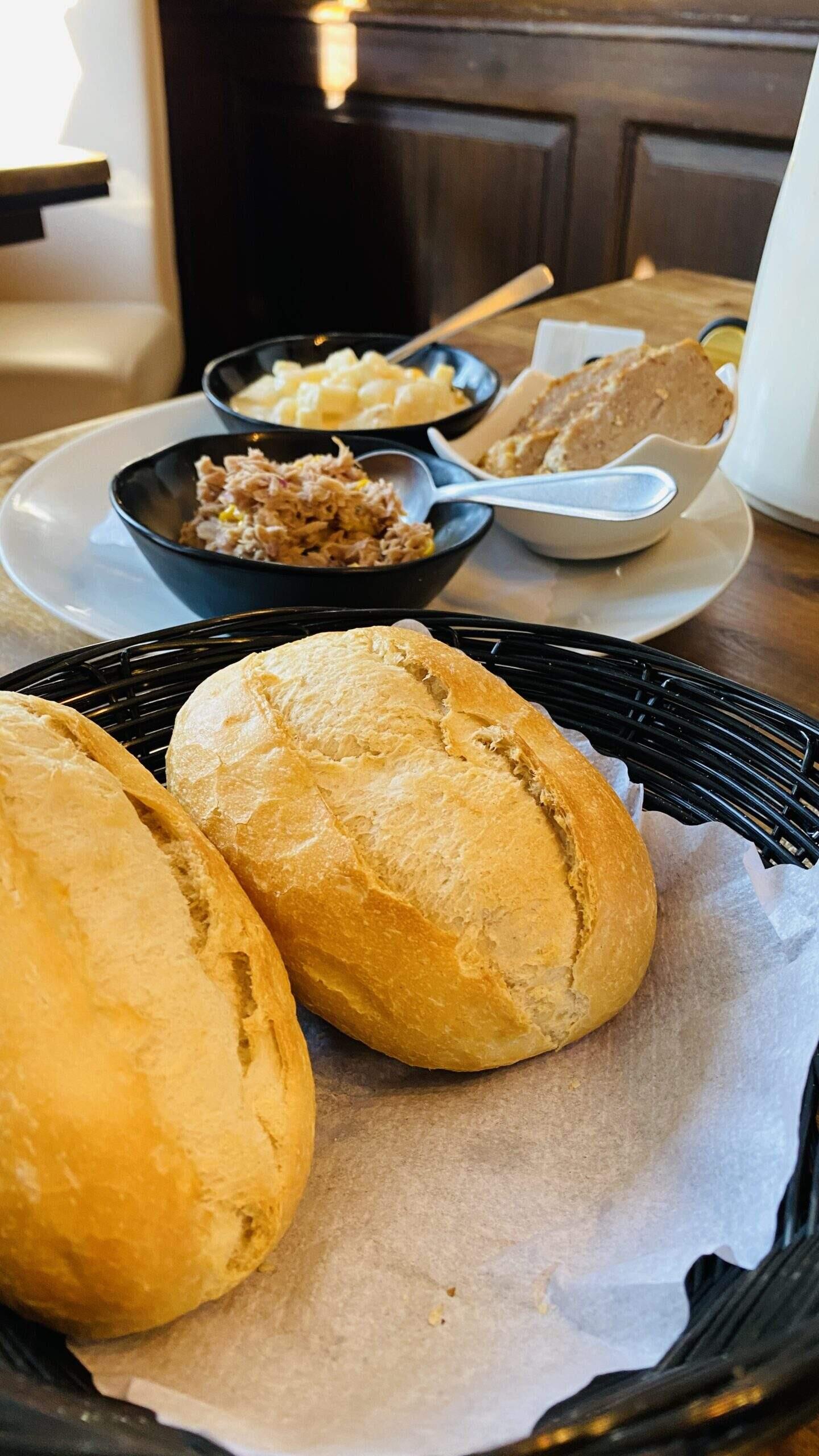 Bild ohne Beschreibung Bild ohne Beschreibung