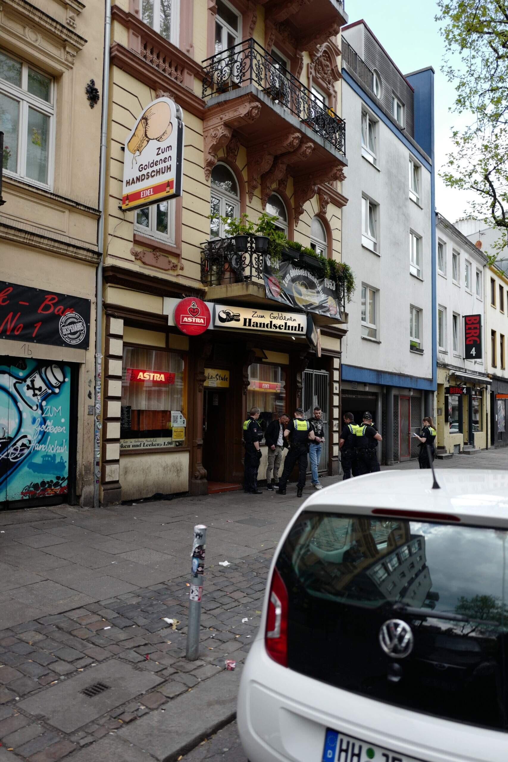 Bild ohne Beschreibung Bild ohne Beschreibung