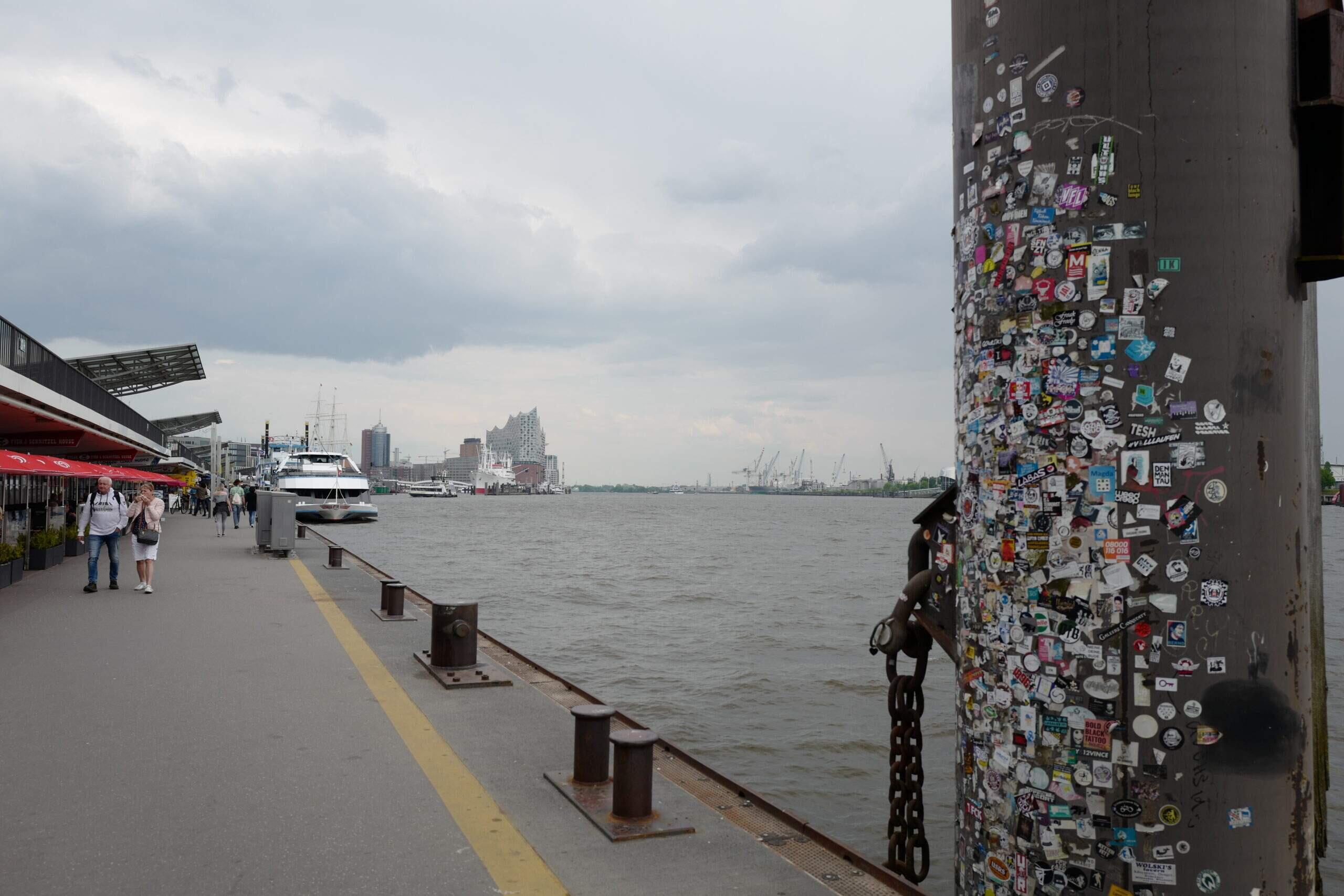 Bild ohne Beschreibung Bild ohne Beschreibung