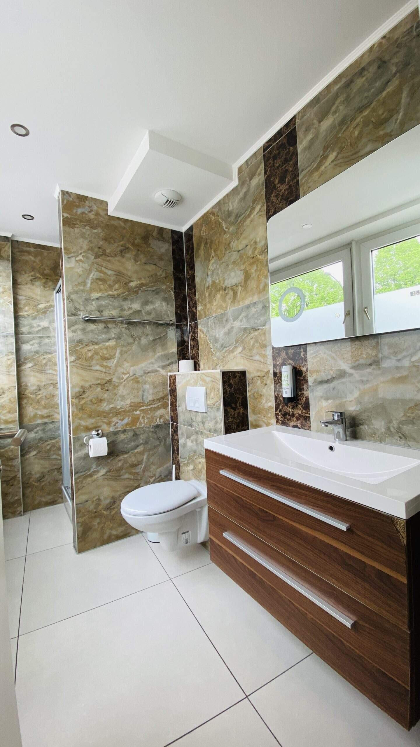 Bild ohne Beschreibung Bild ohne Beschreibung