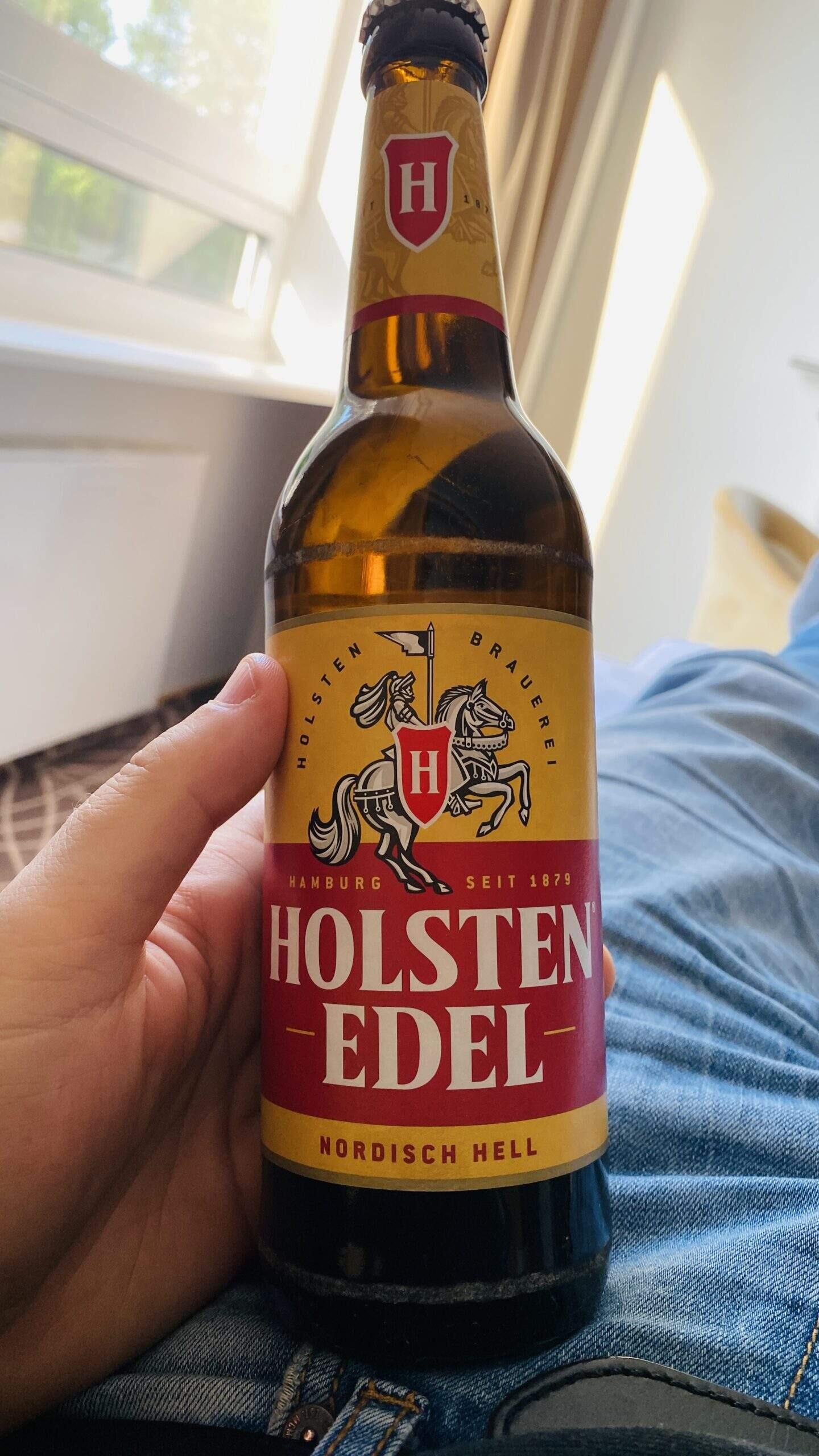 Bild ohne Beschreibung Bild ohne Beschreibung