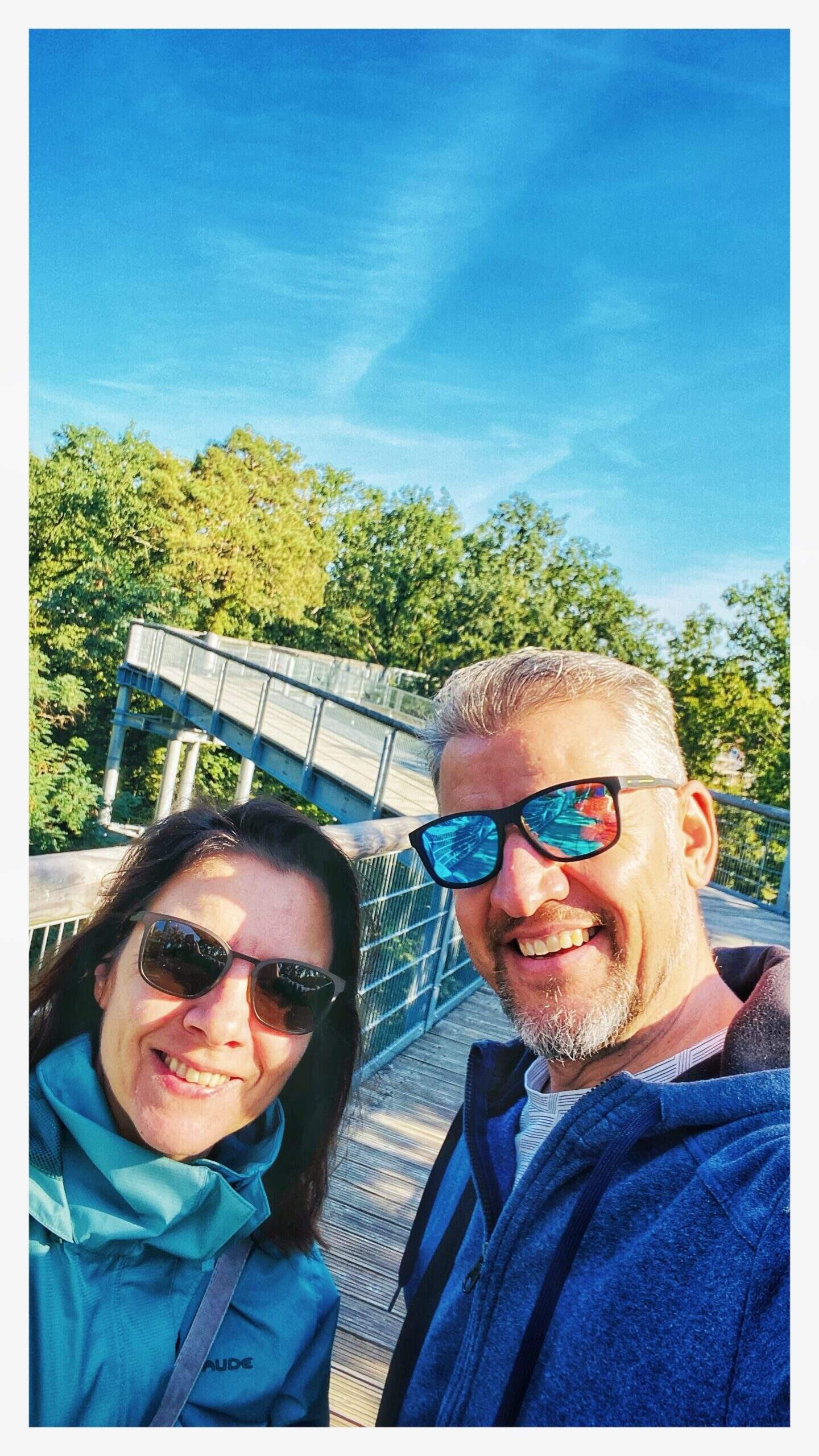 Bild ohne Beschreibung Bild ohne Beschreibung