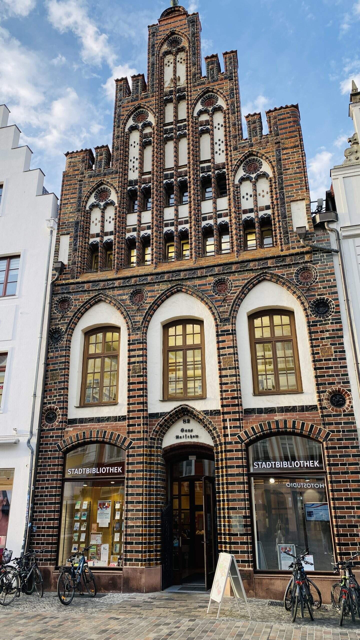 Bild ohne Beschreibung Bild ohne Beschreibung