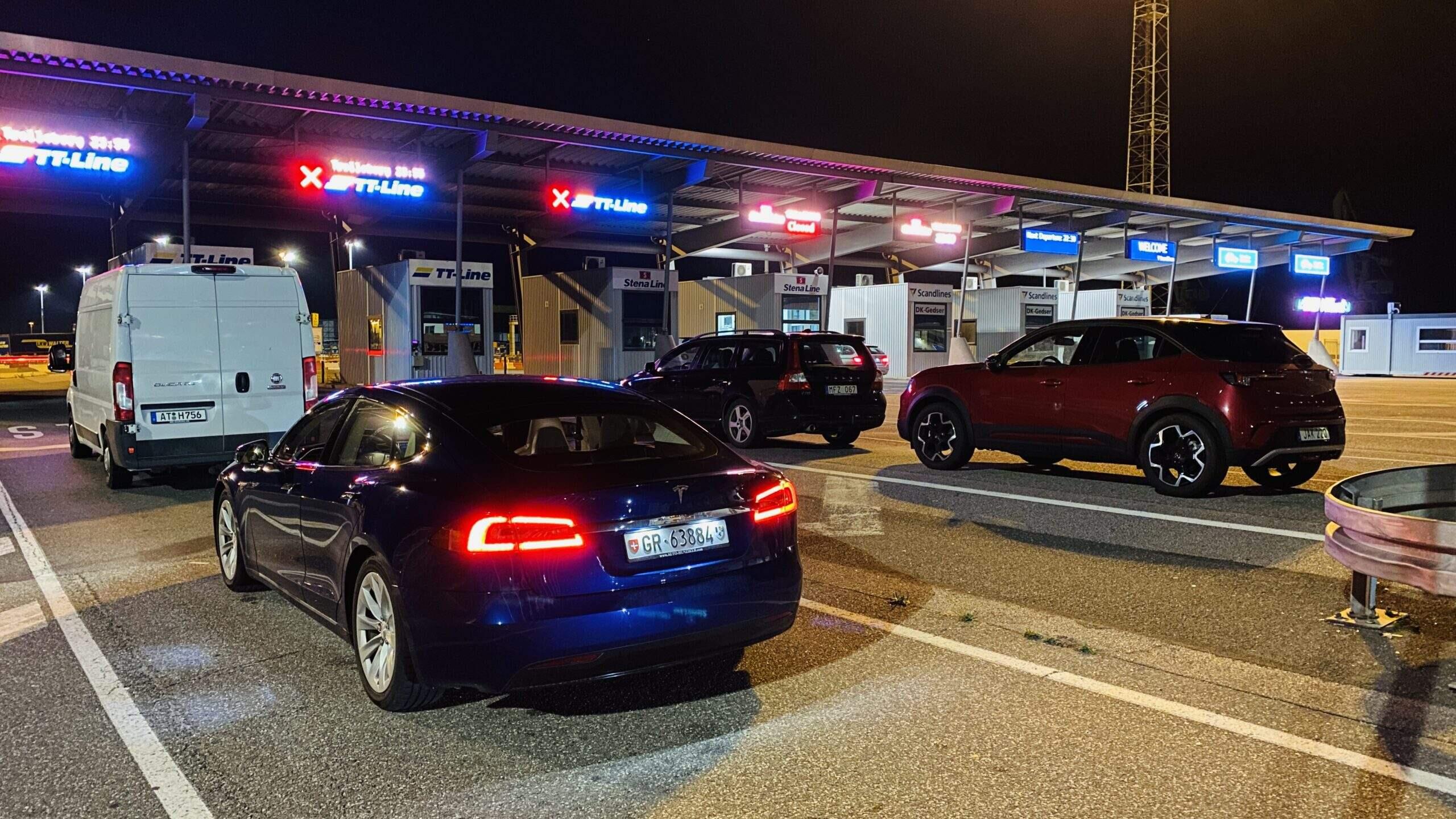 Bild ohne Beschreibung Bild ohne Beschreibung