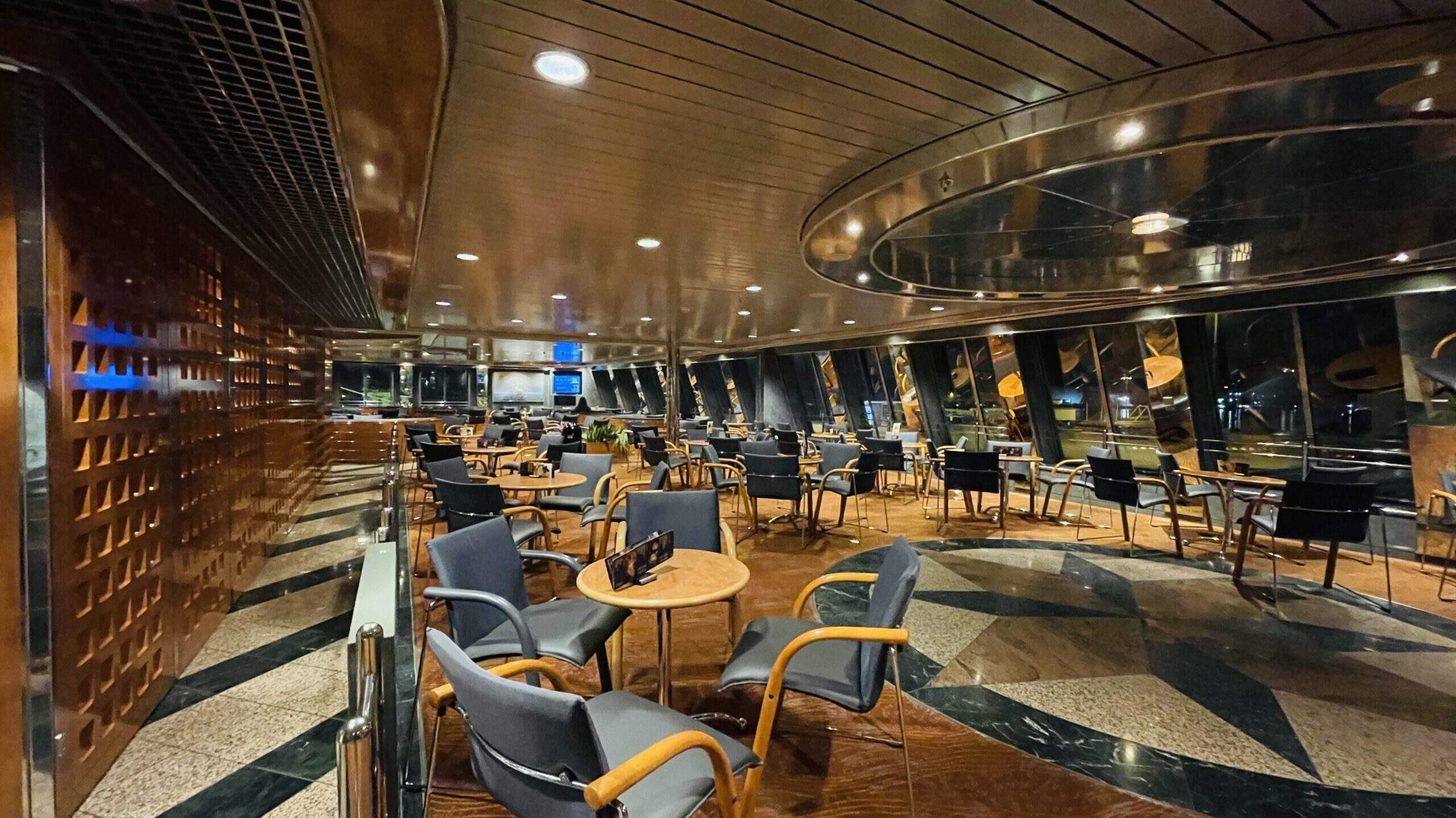 Bild ohne Beschreibung Bild ohne Beschreibung