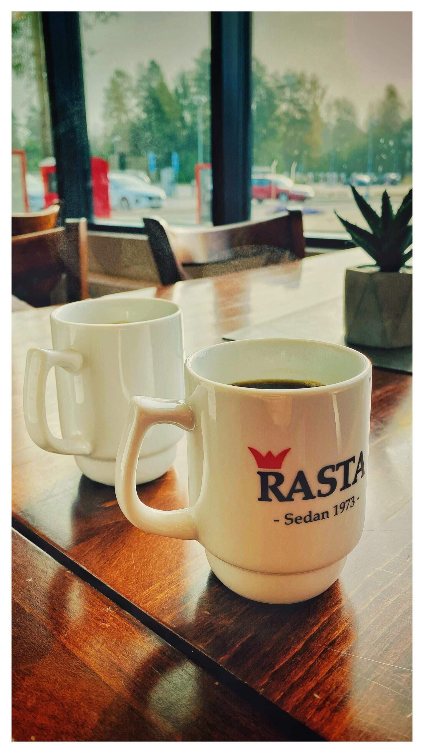 Bild ohne Beschreibung Bild ohne Beschreibung