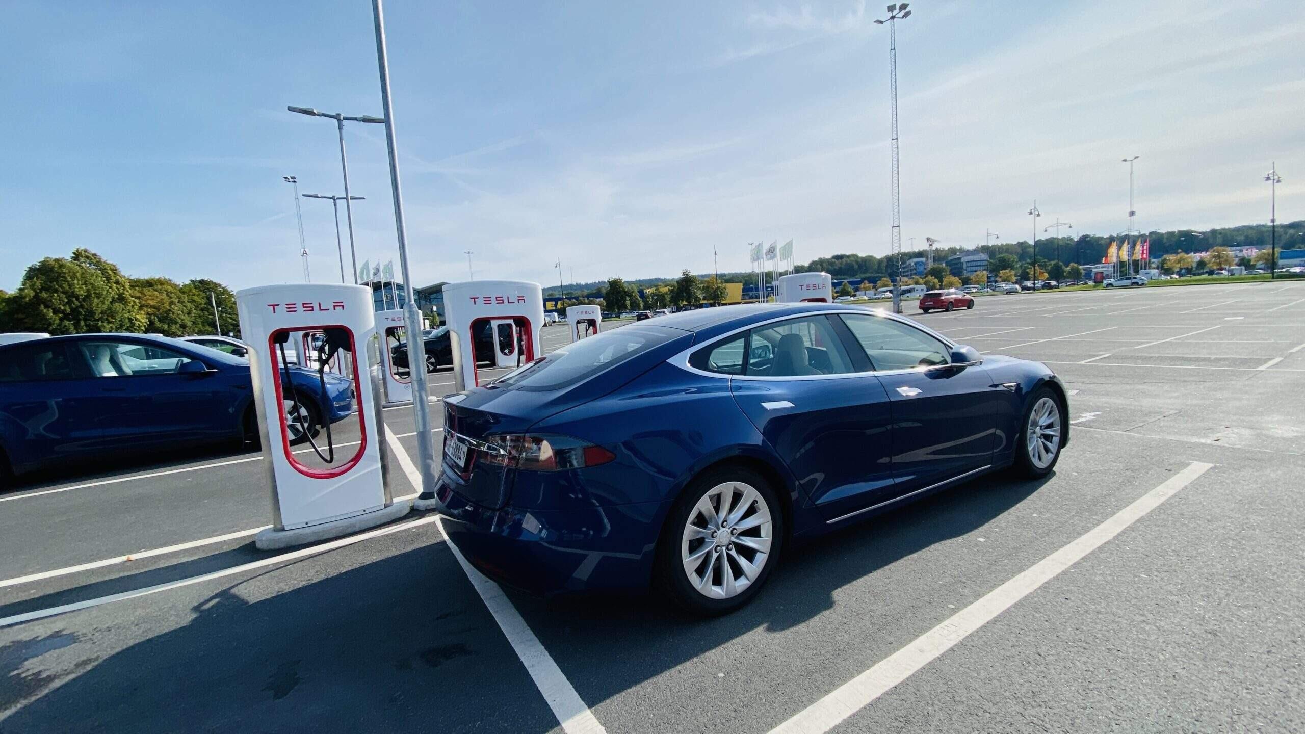 Bild ohne Beschreibung Bild ohne Beschreibung