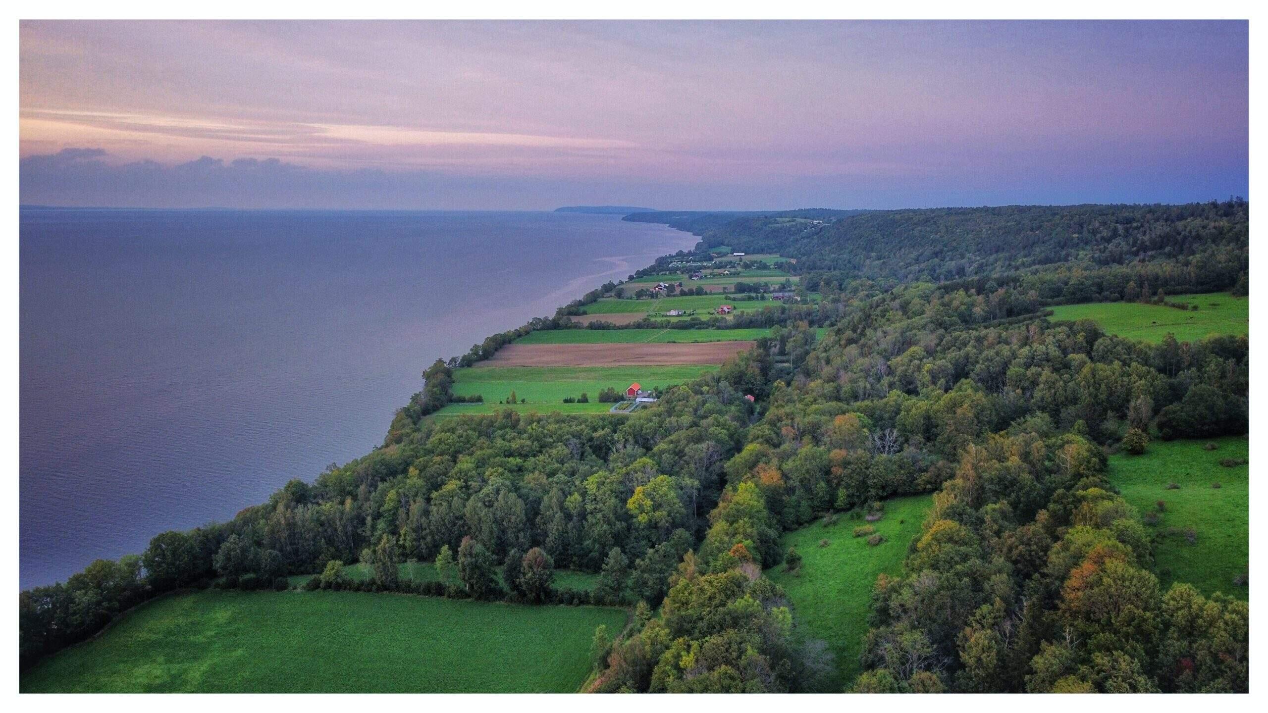 Bild ohne Beschreibung Bild ohne Beschreibung