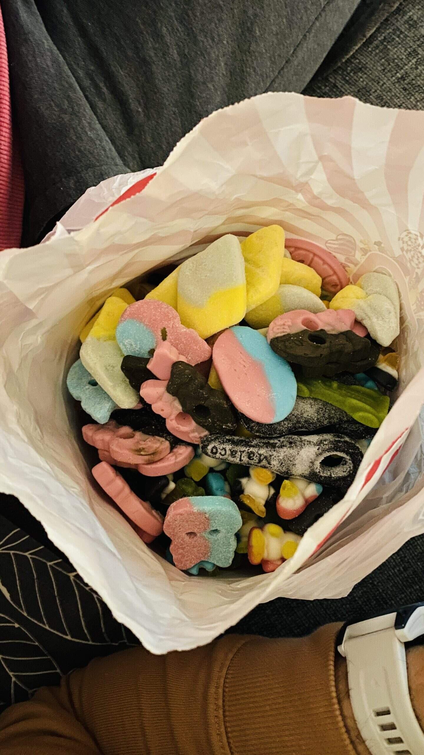 Bild ohne Beschreibung Bild ohne Beschreibung