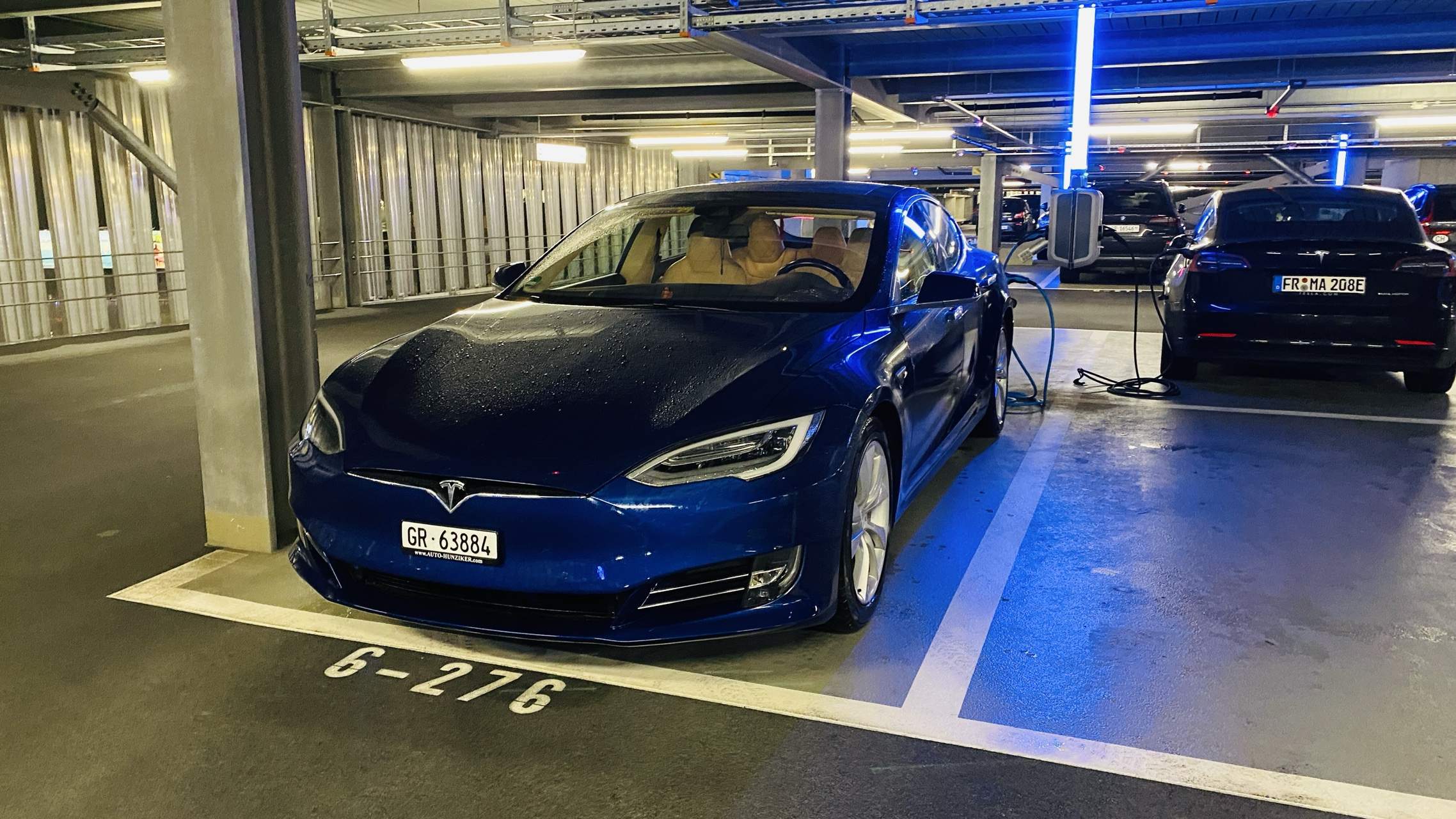 Bild ohne Beschreibung Bild ohne Beschreibung