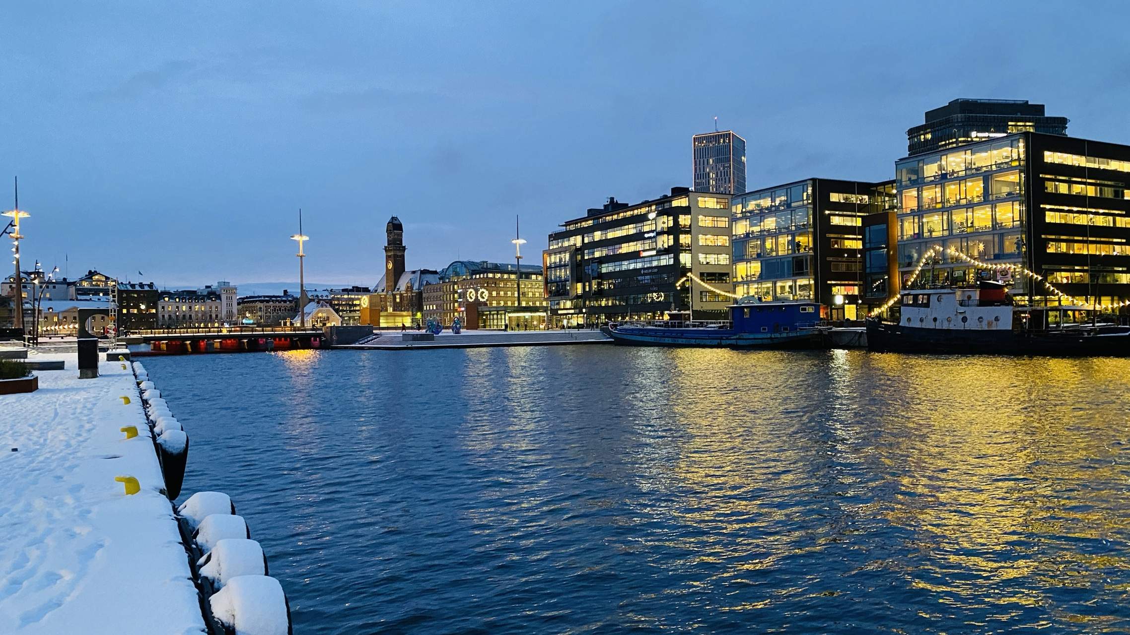 Bild ohne Beschreibung Bild ohne Beschreibung