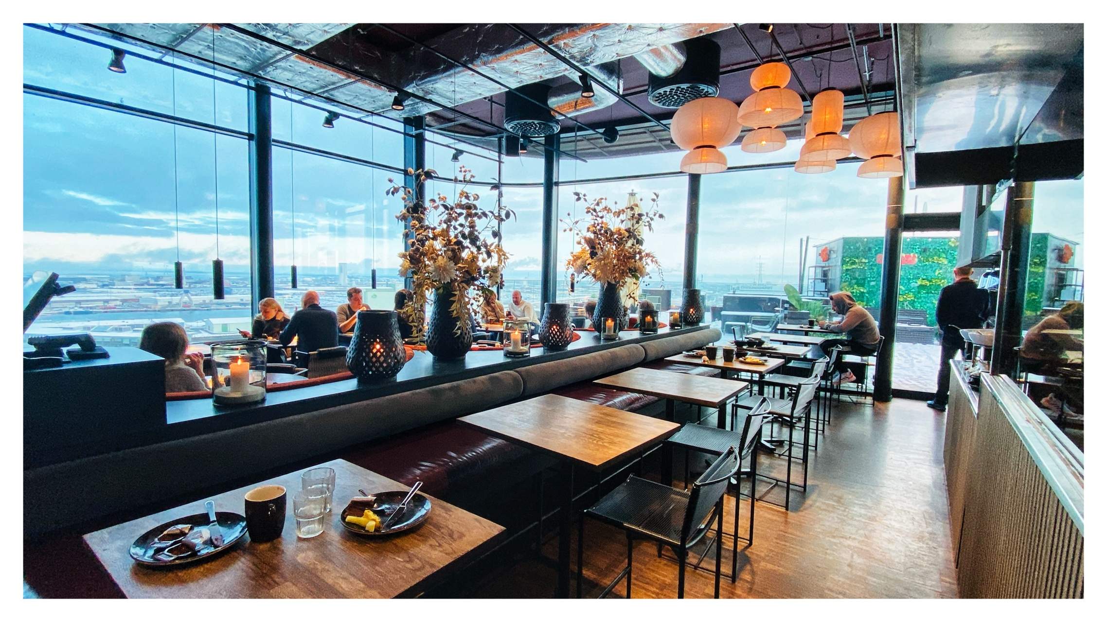 Bild ohne Beschreibung Bild ohne Beschreibung