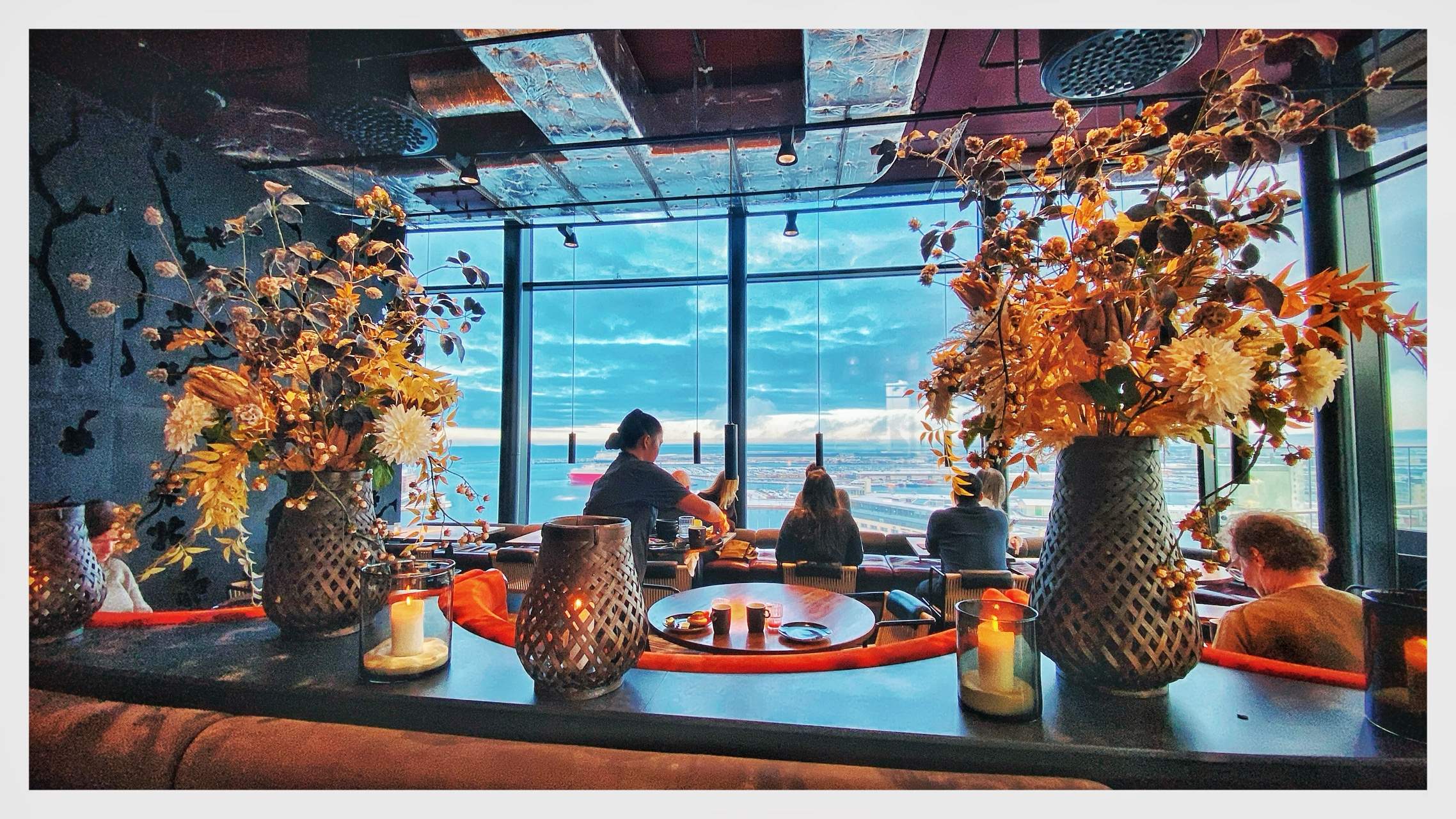 Bild ohne Beschreibung Bild ohne Beschreibung