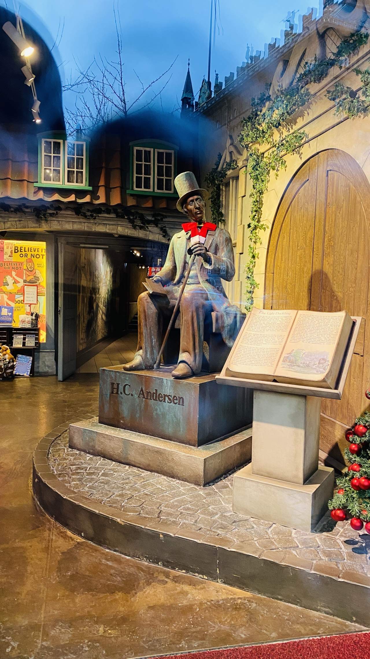 Bild ohne Beschreibung Bild ohne Beschreibung