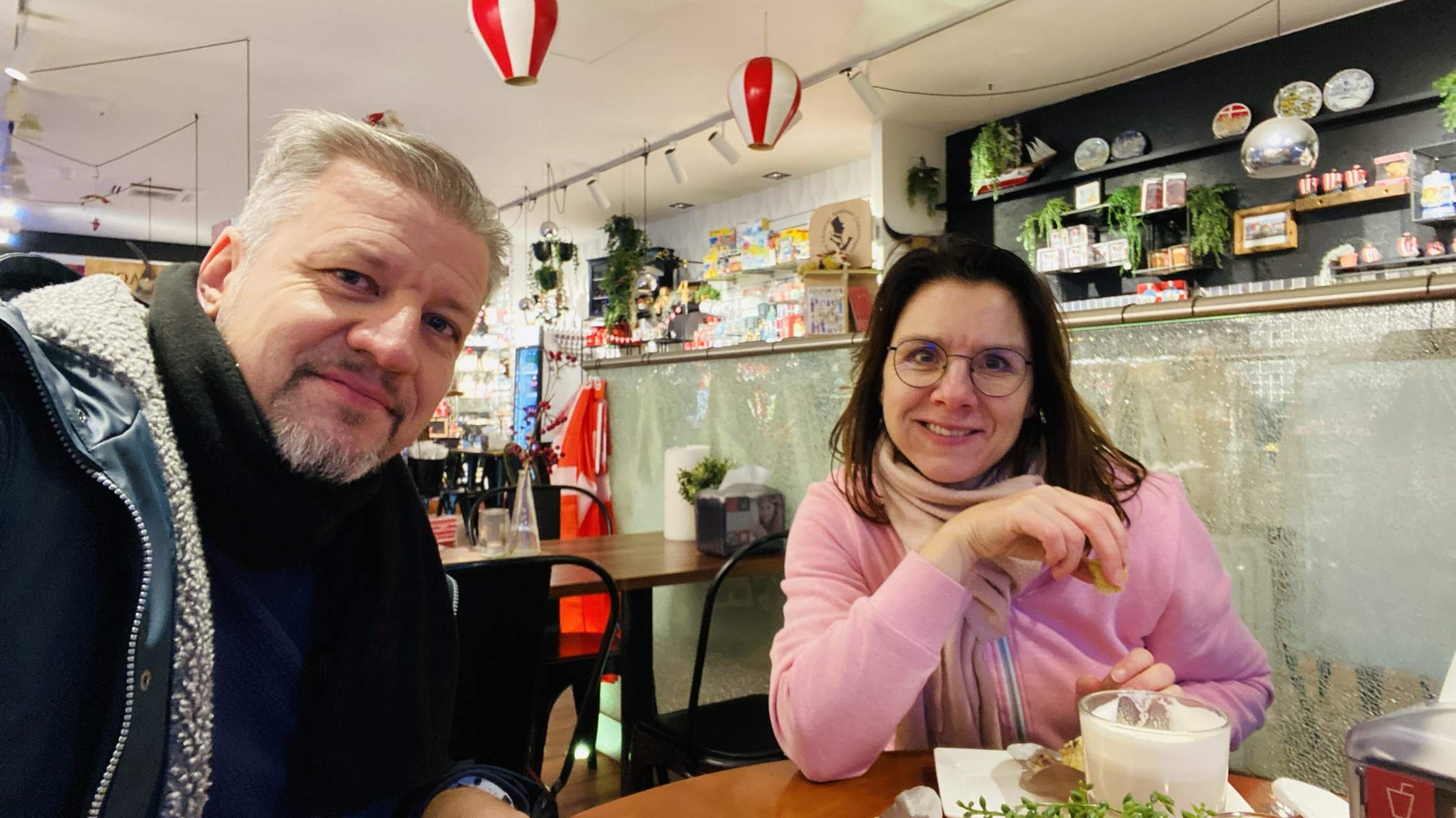 Bild ohne Beschreibung Bild ohne Beschreibung