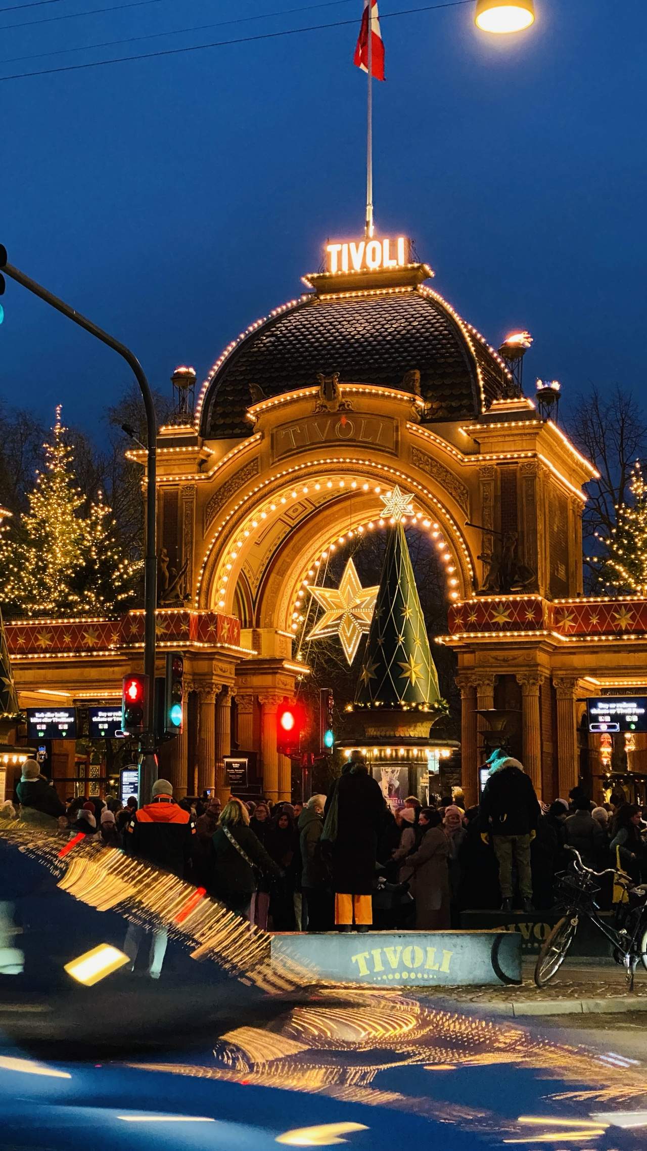 Bild ohne Beschreibung Bild ohne Beschreibung