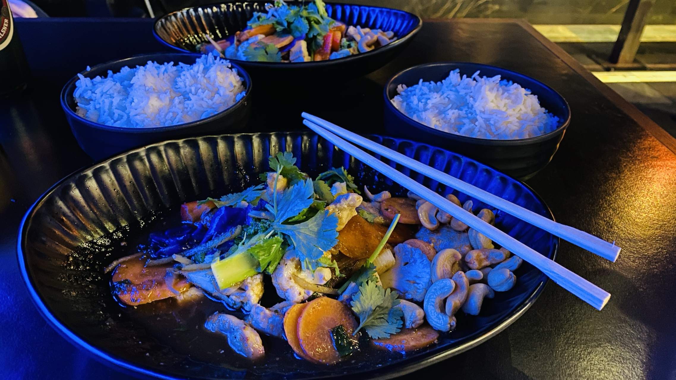 Bild ohne Beschreibung Bild ohne Beschreibung