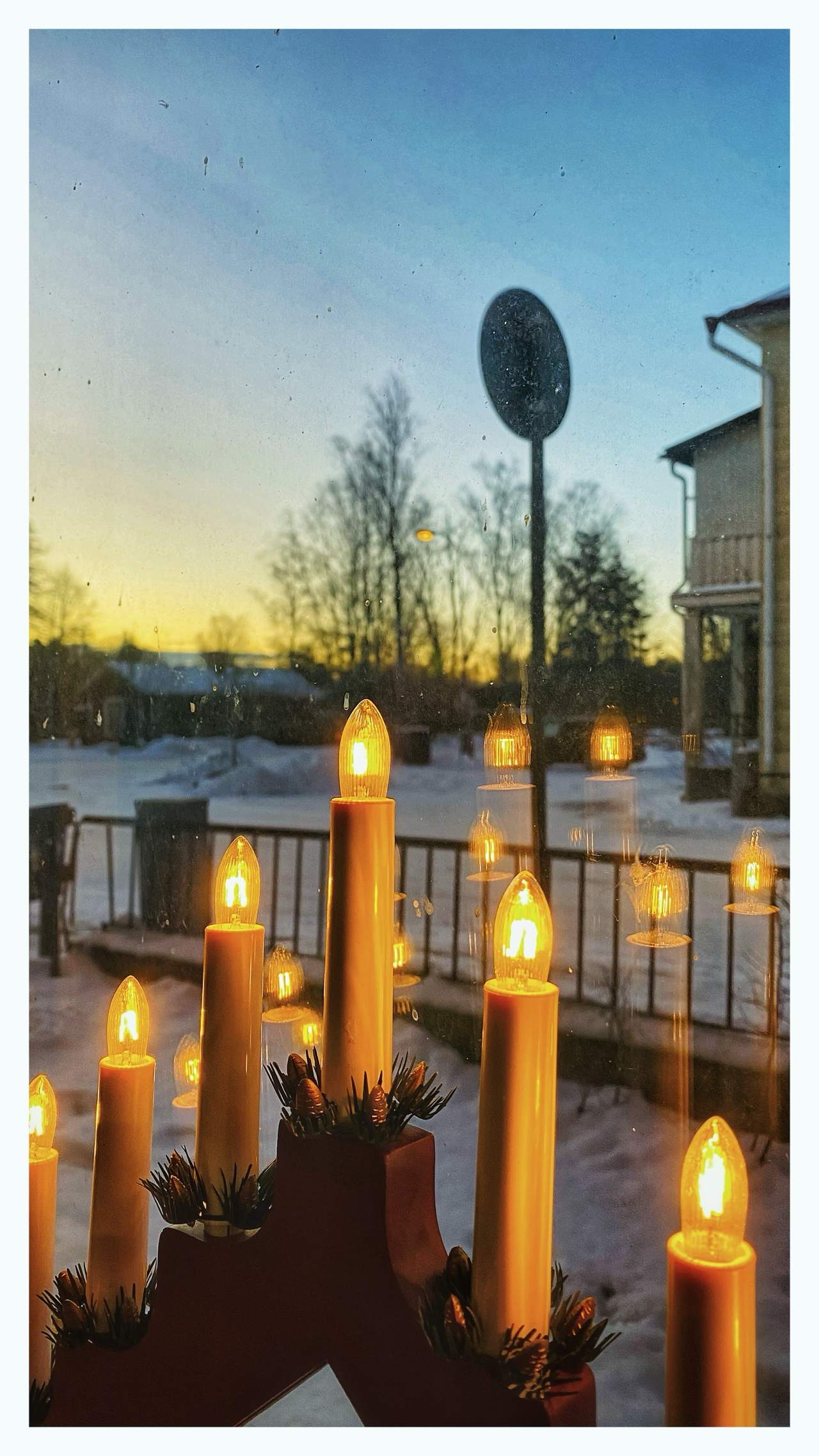 Bild ohne Beschreibung Bild ohne Beschreibung