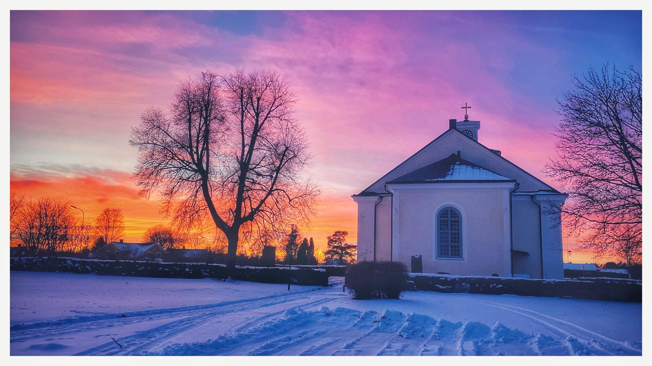 Bild ohne Beschreibung Bild ohne Beschreibung