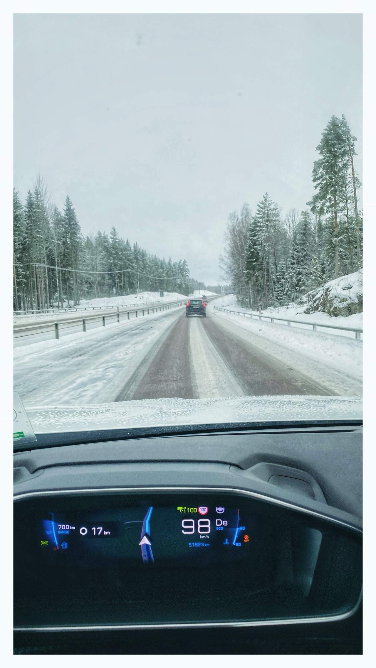 Bild ohne Beschreibung Bild ohne Beschreibung