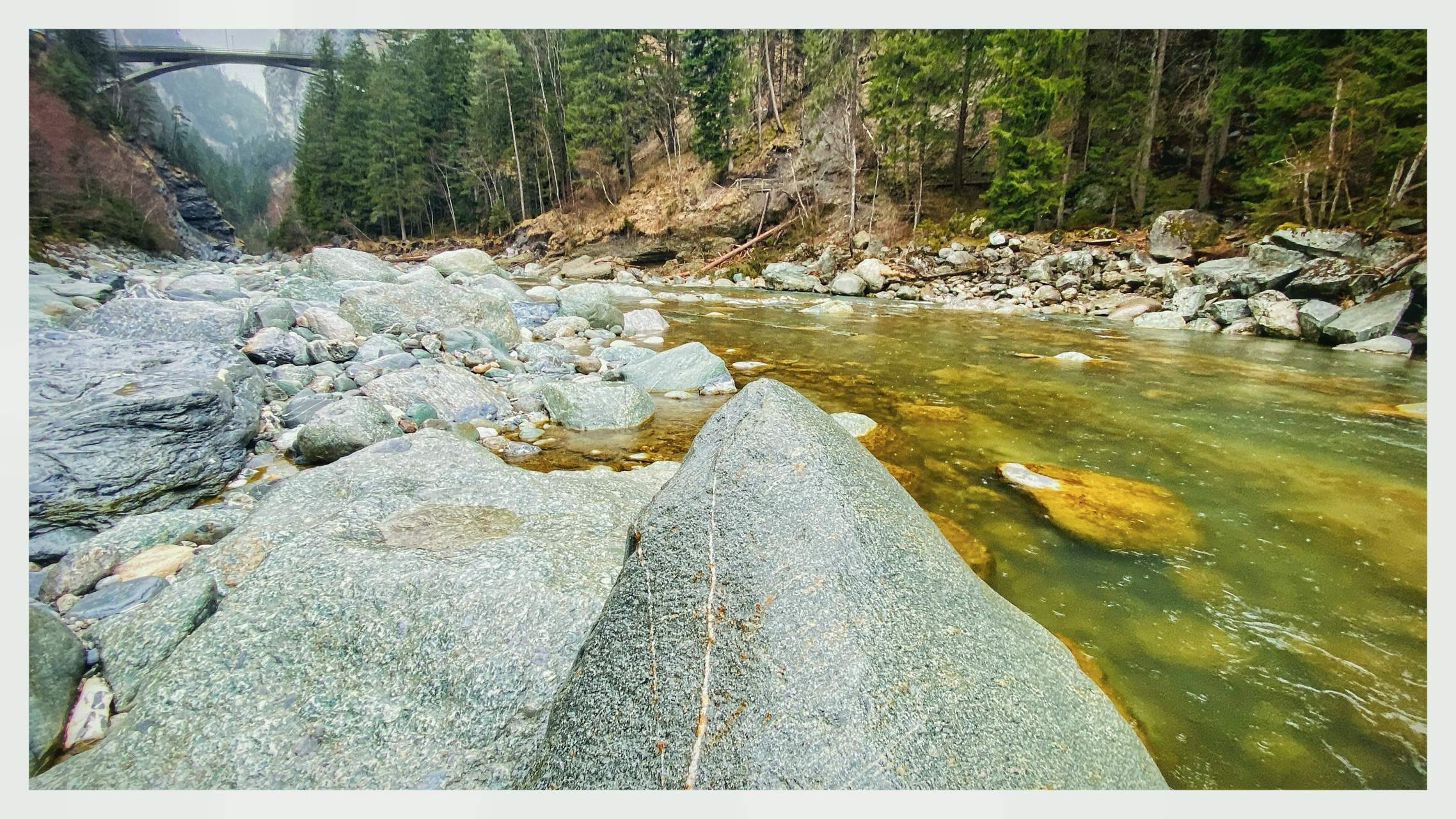 Bild ohne Beschreibung