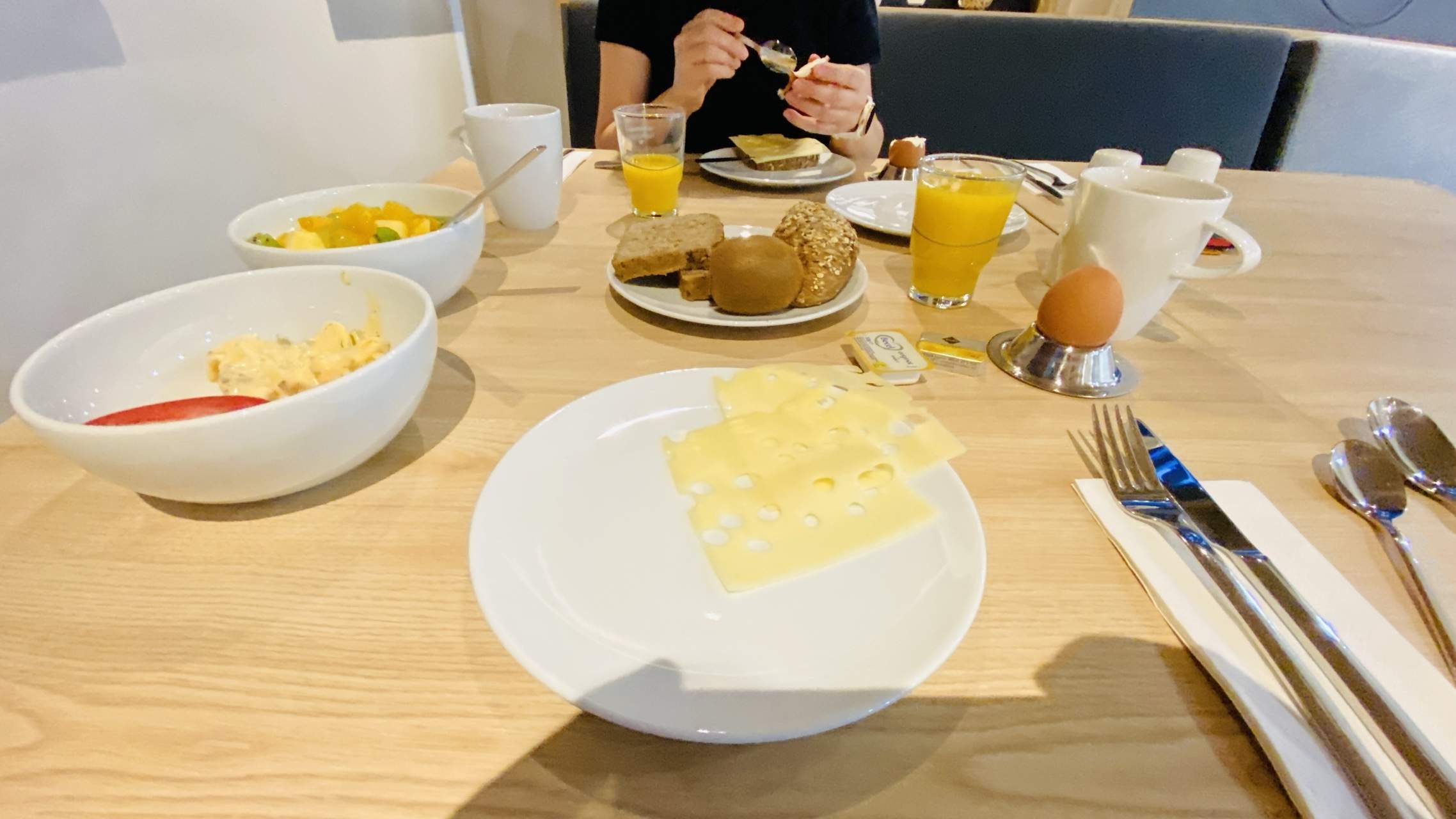 Bild ohne Beschreibung Bild ohne Beschreibung