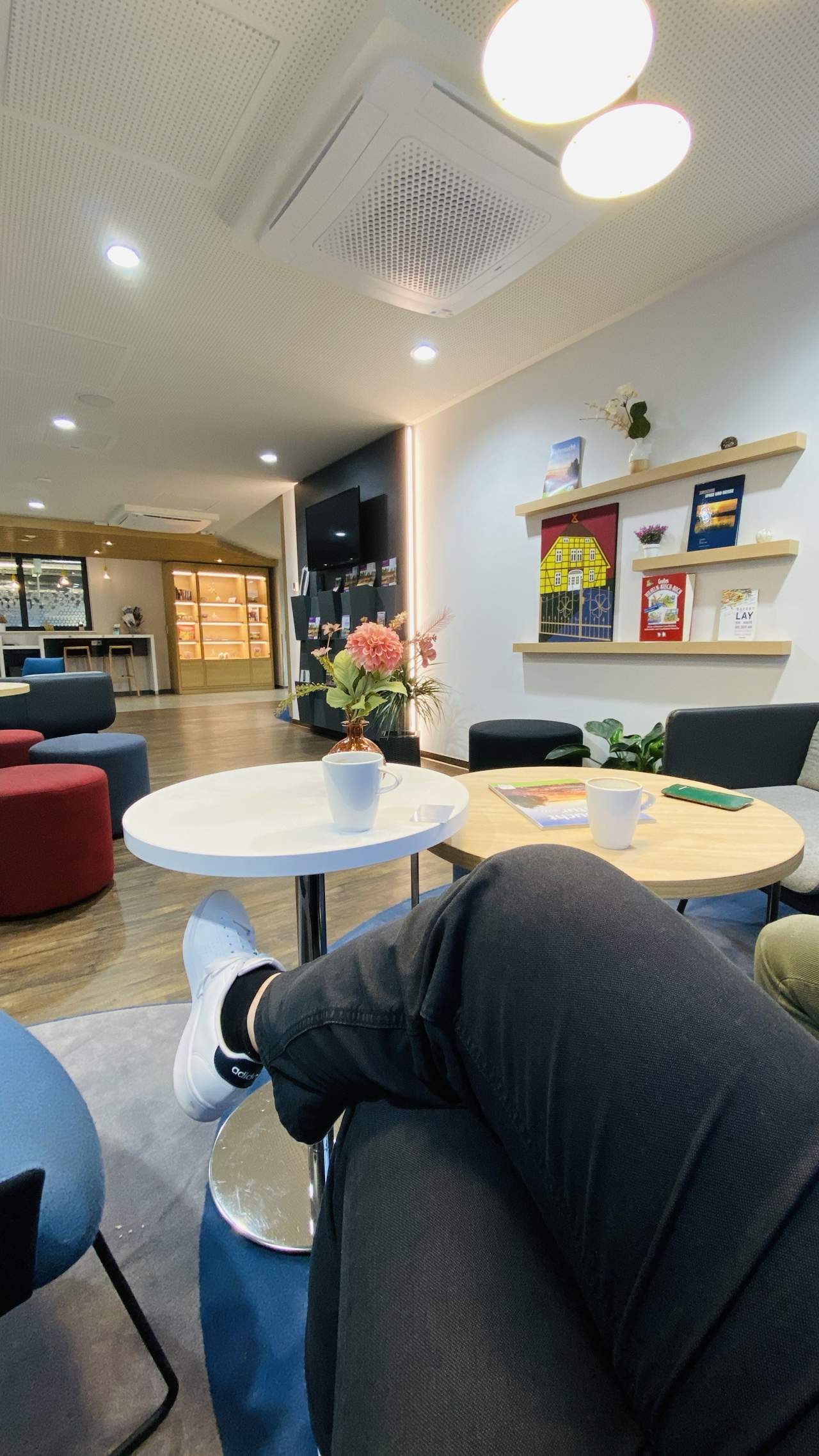 Bild ohne Beschreibung Bild ohne Beschreibung