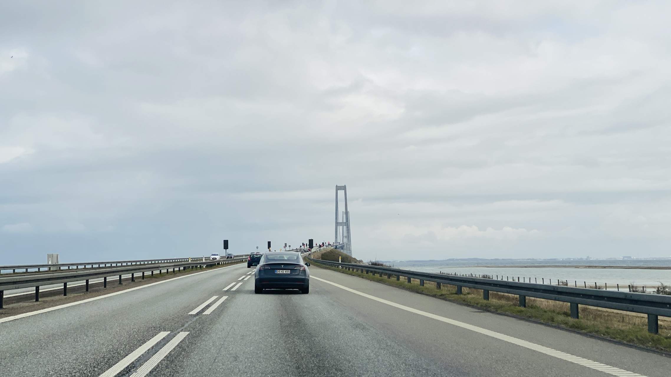 Bild ohne Beschreibung Bild ohne Beschreibung