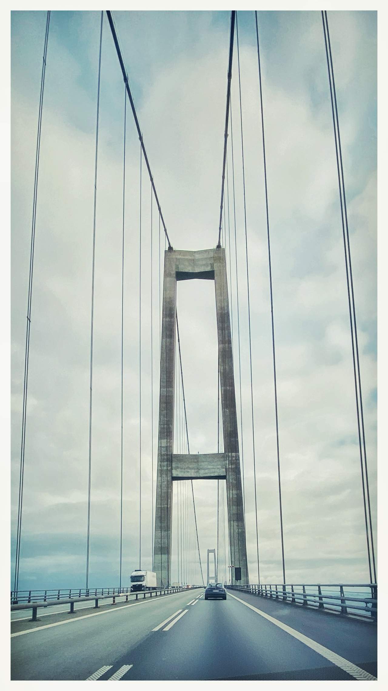 Bild ohne Beschreibung Bild ohne Beschreibung