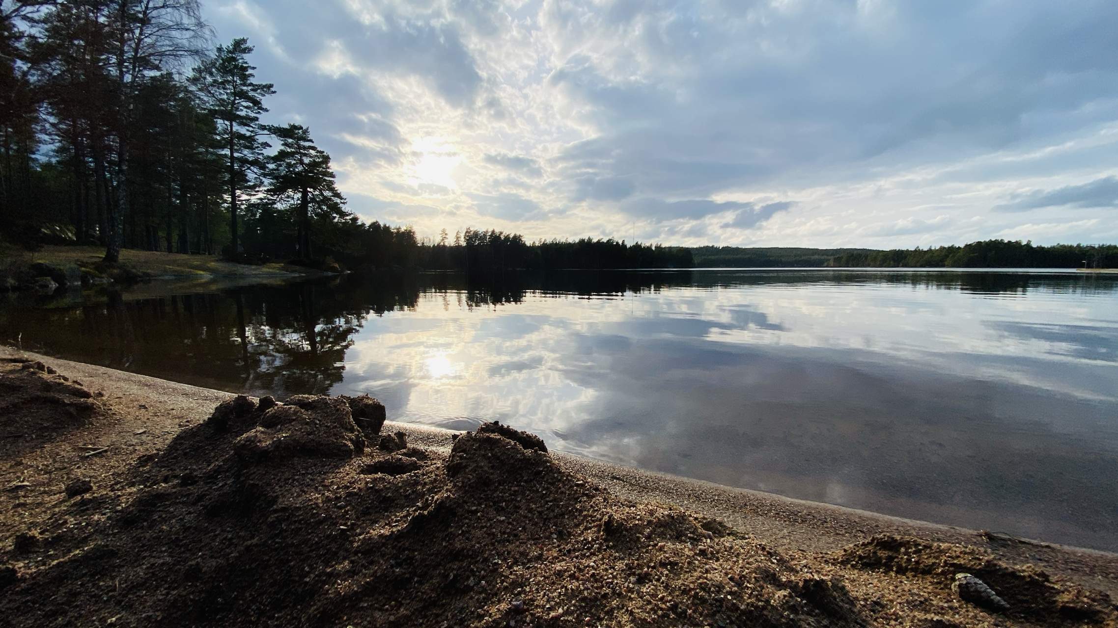 Bild ohne Beschreibung Bild ohne Beschreibung