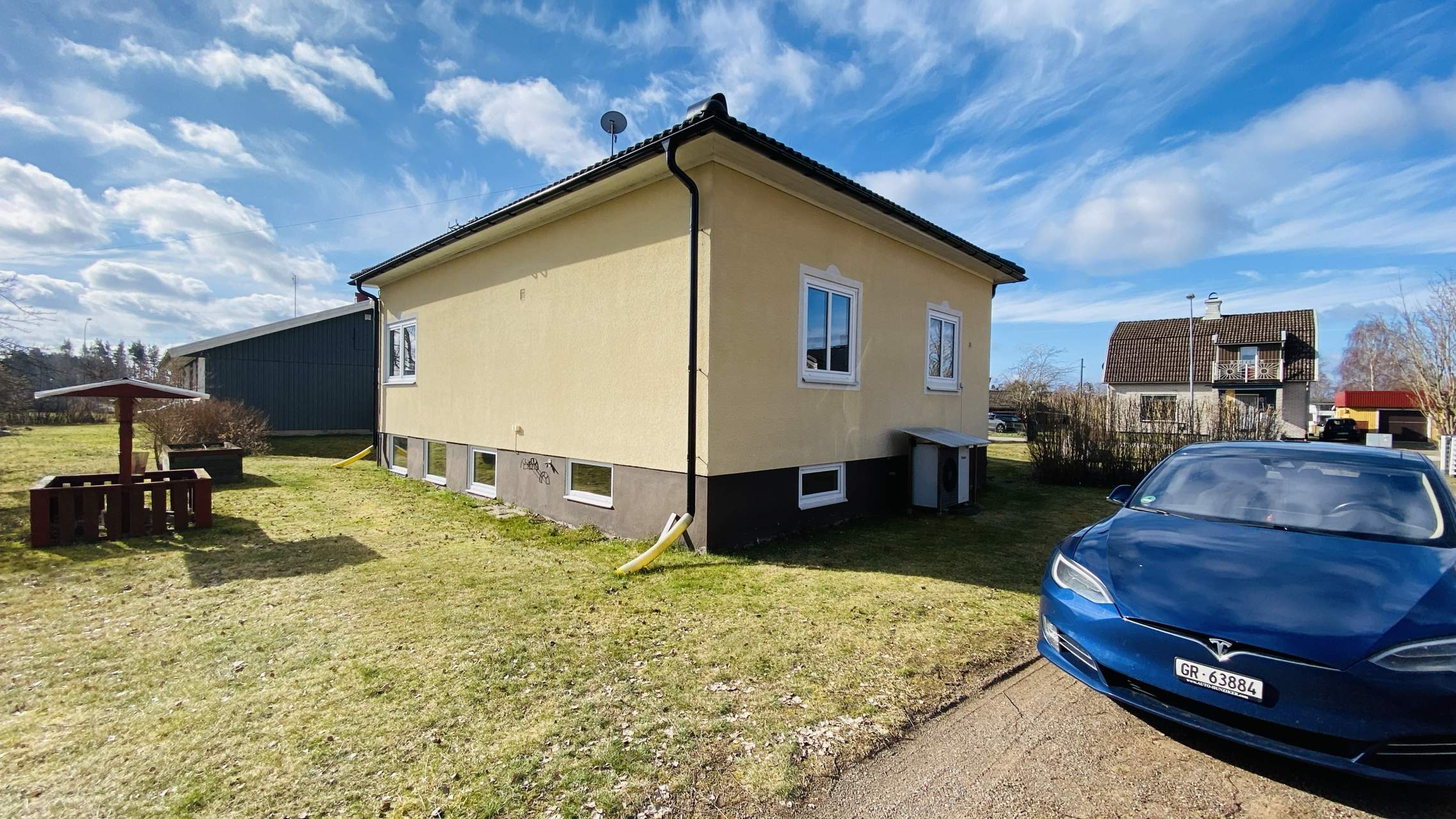 Bild ohne Beschreibung Bild ohne Beschreibung