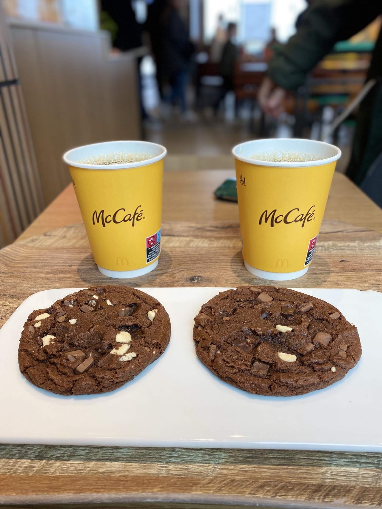 Bild ohne Beschreibung Bild ohne Beschreibung