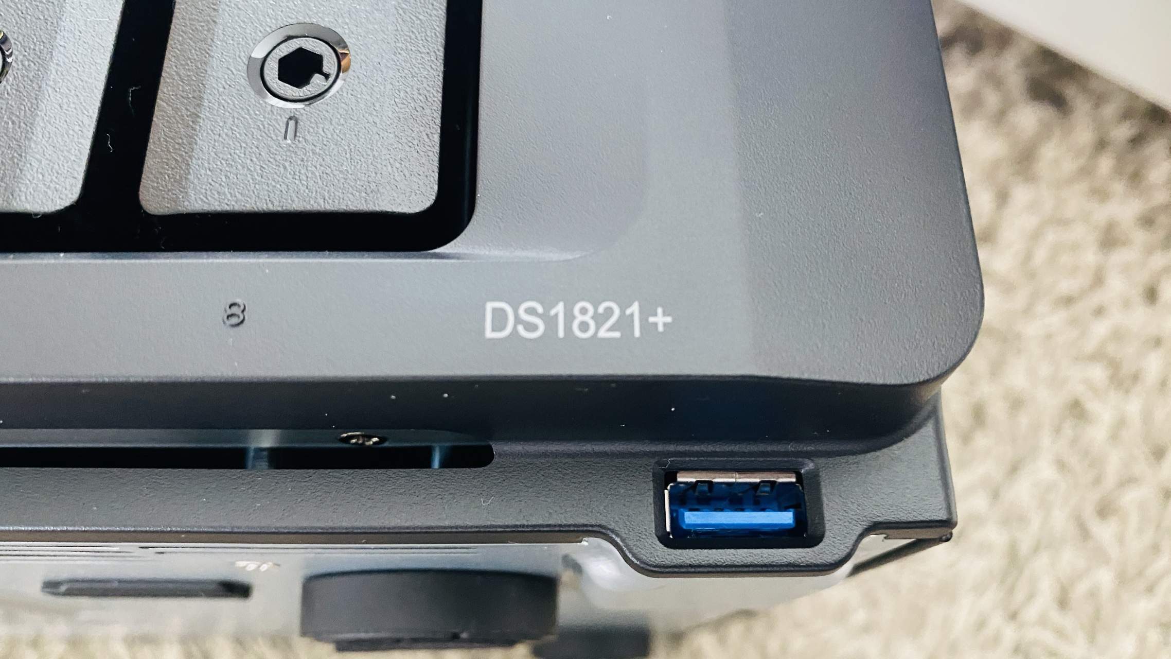 Bild ohne Beschreibung Bild ohne Beschreibung