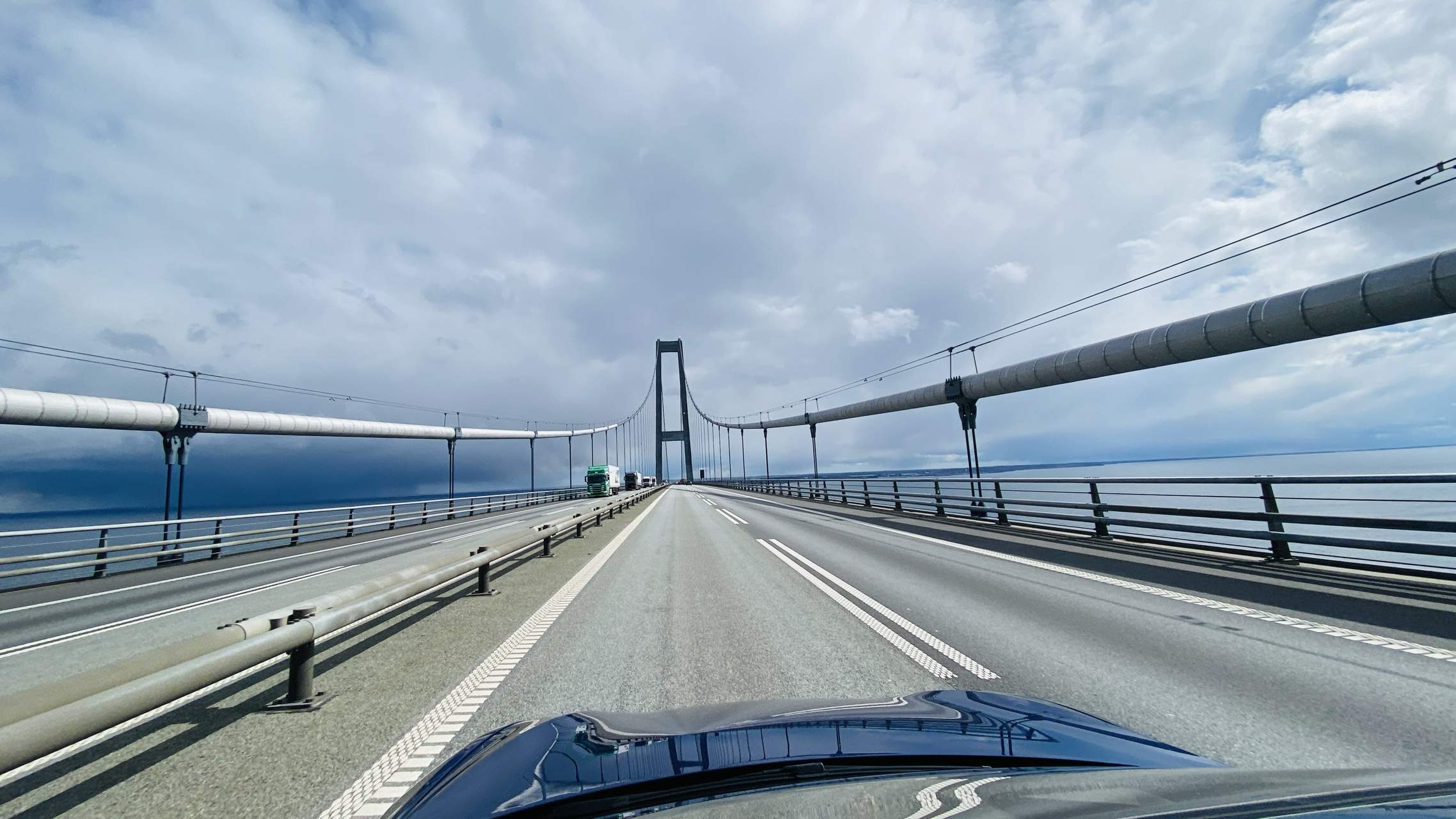 Bild ohne Beschreibung Bild ohne Beschreibung